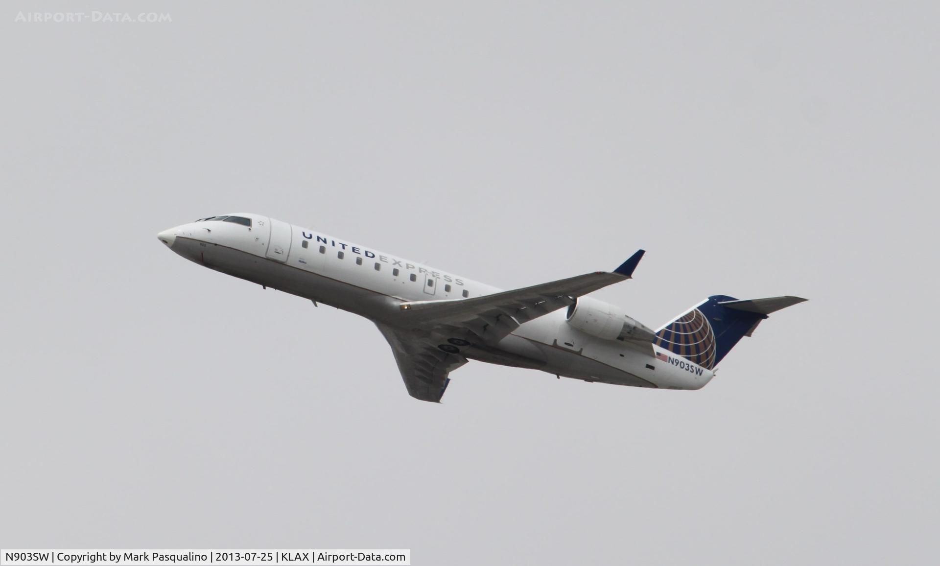 N903SW, 2000 Bombardier CRJ-200LR (CL-600-2B19) C/N 7425, CL-600-2B19