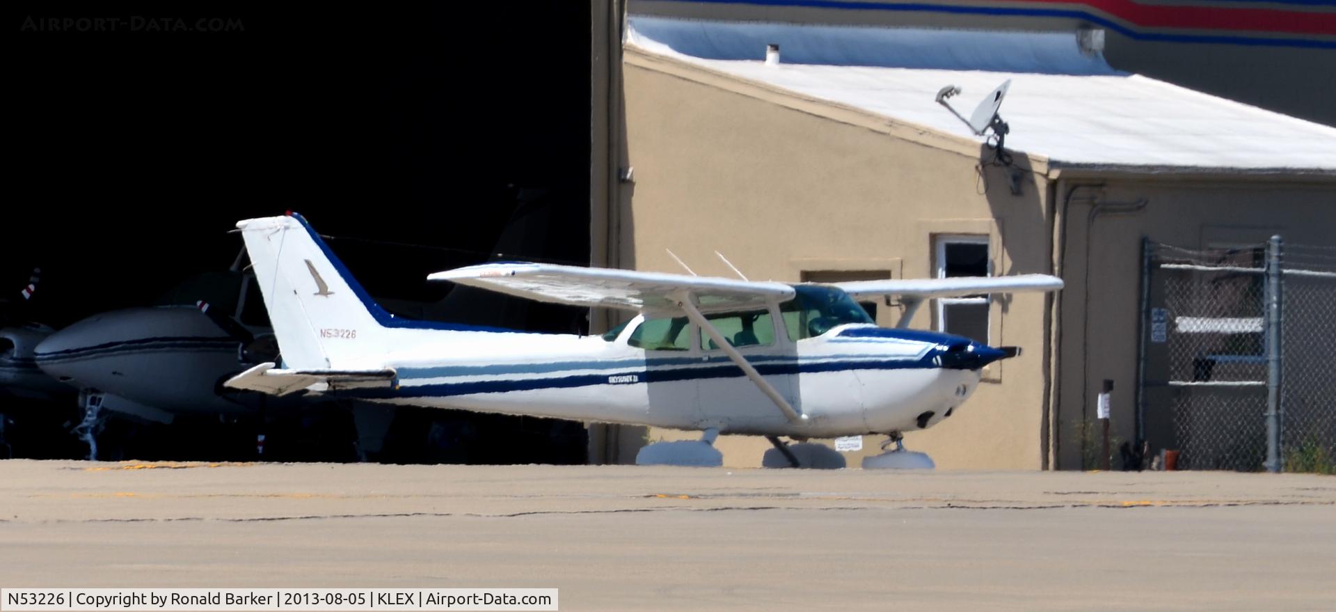 N53226, 1981 Cessna 172P C/N 17274705, Lexington