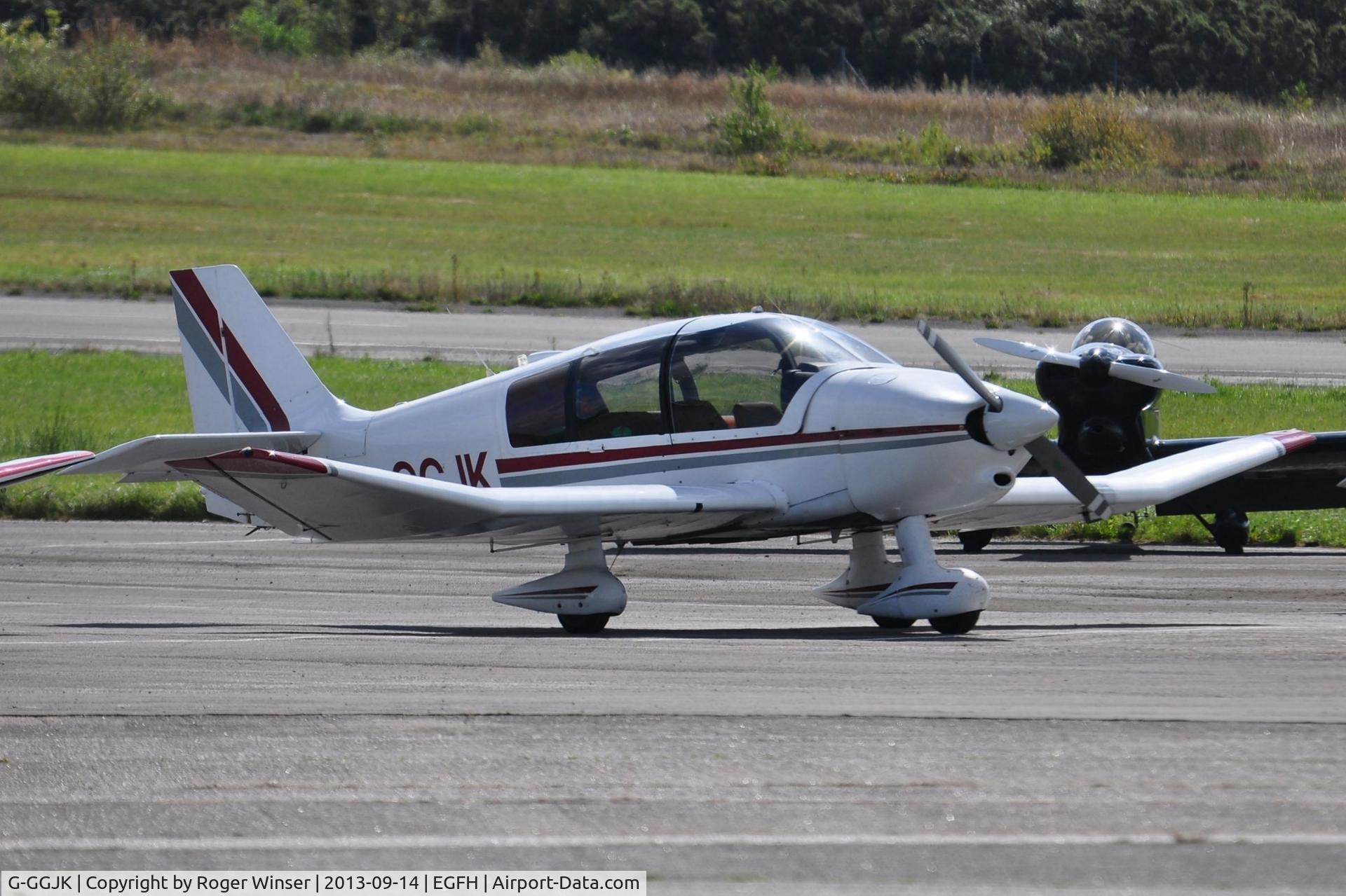 G-GGJK, 1988 Robin DR-400-140B Major C/N 1805, Visiting Robin Major, previously registered F-GGJK.