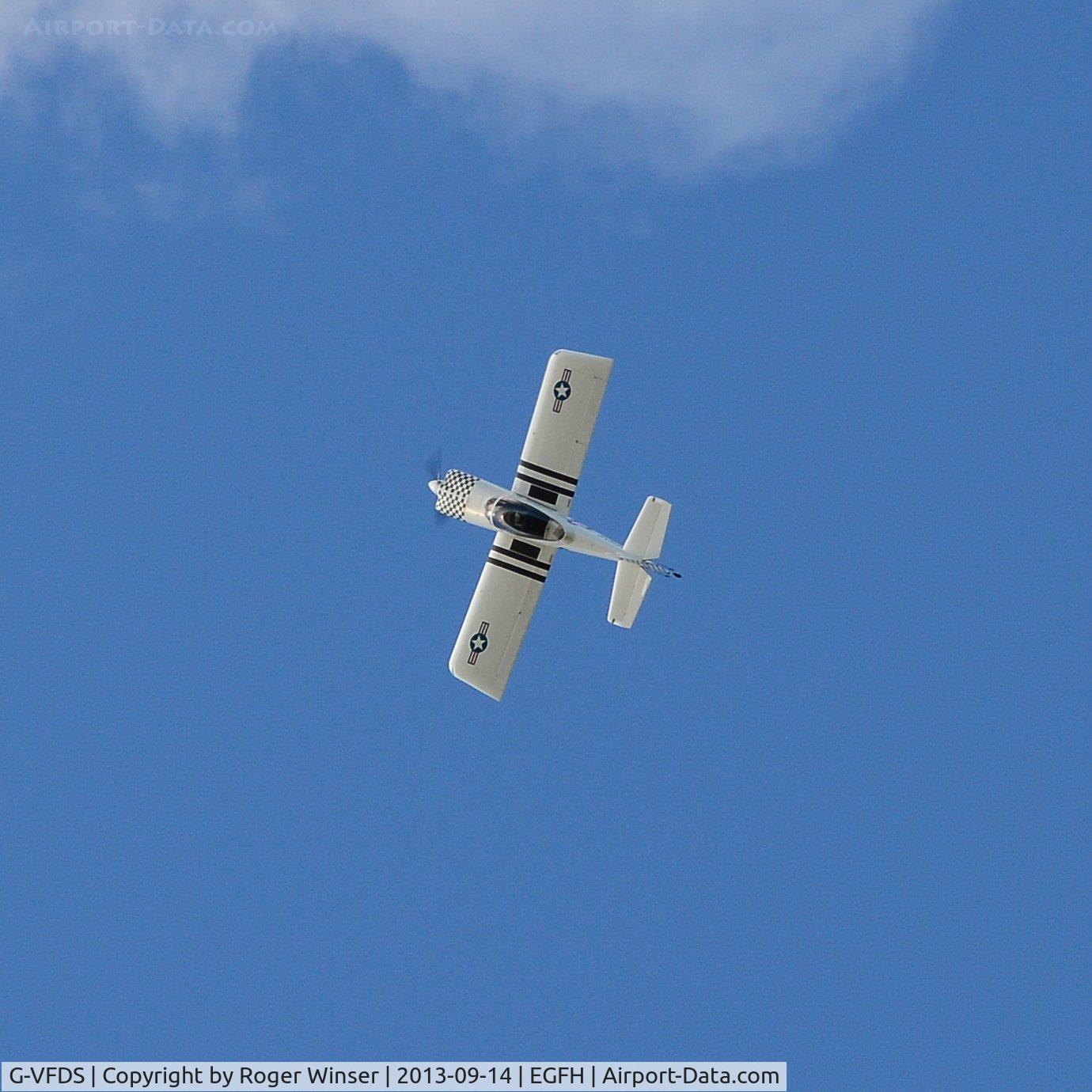 G-VFDS, 2012 Vans RV-8 C/N PFA 303-14637, Resident RV-8 at the top of a loop.