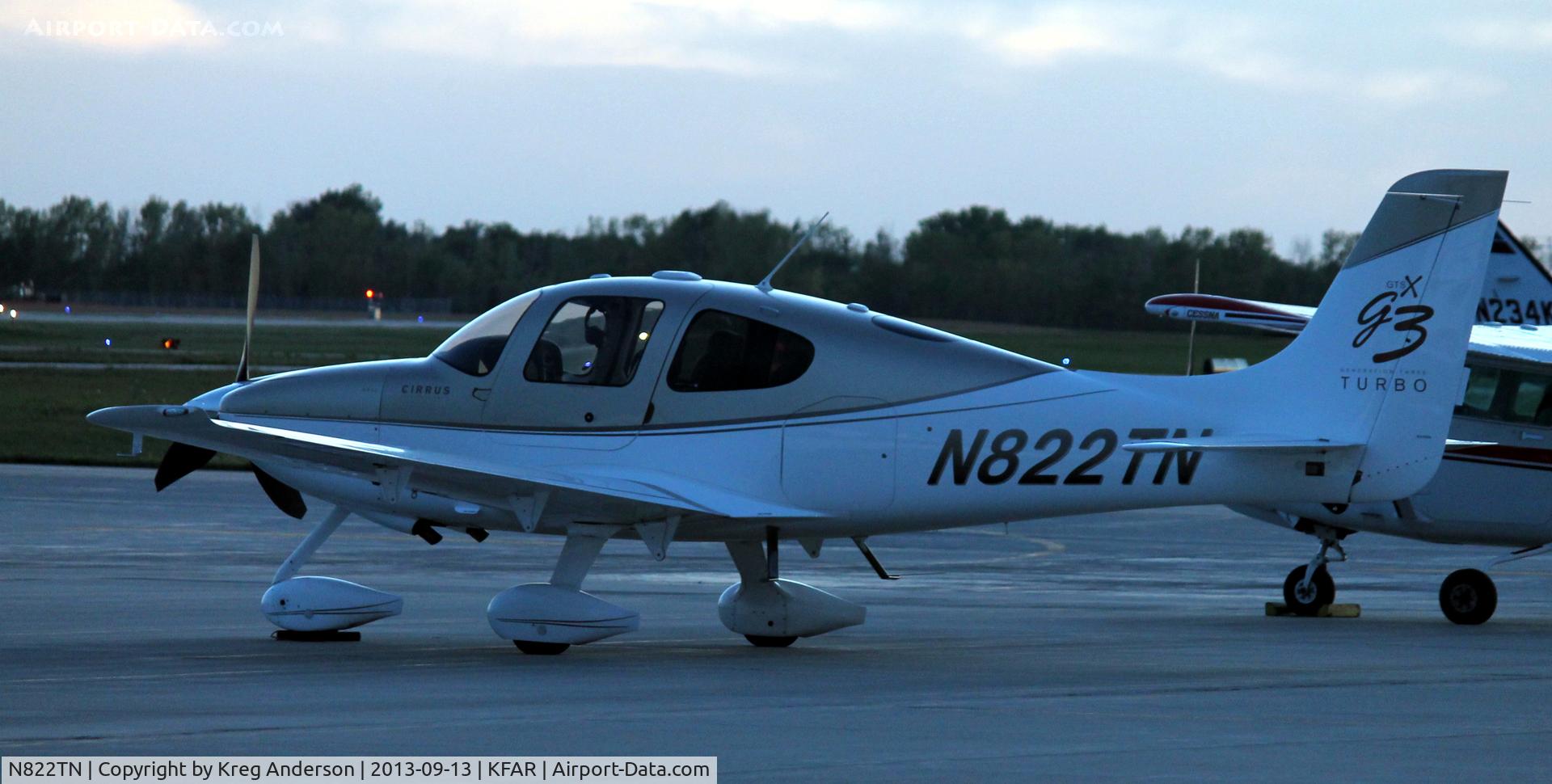 N822TN, 2008 Cirrus SR22 C/N 3078, Cirrus SR22 on the ramp at Fargo Jet Center.