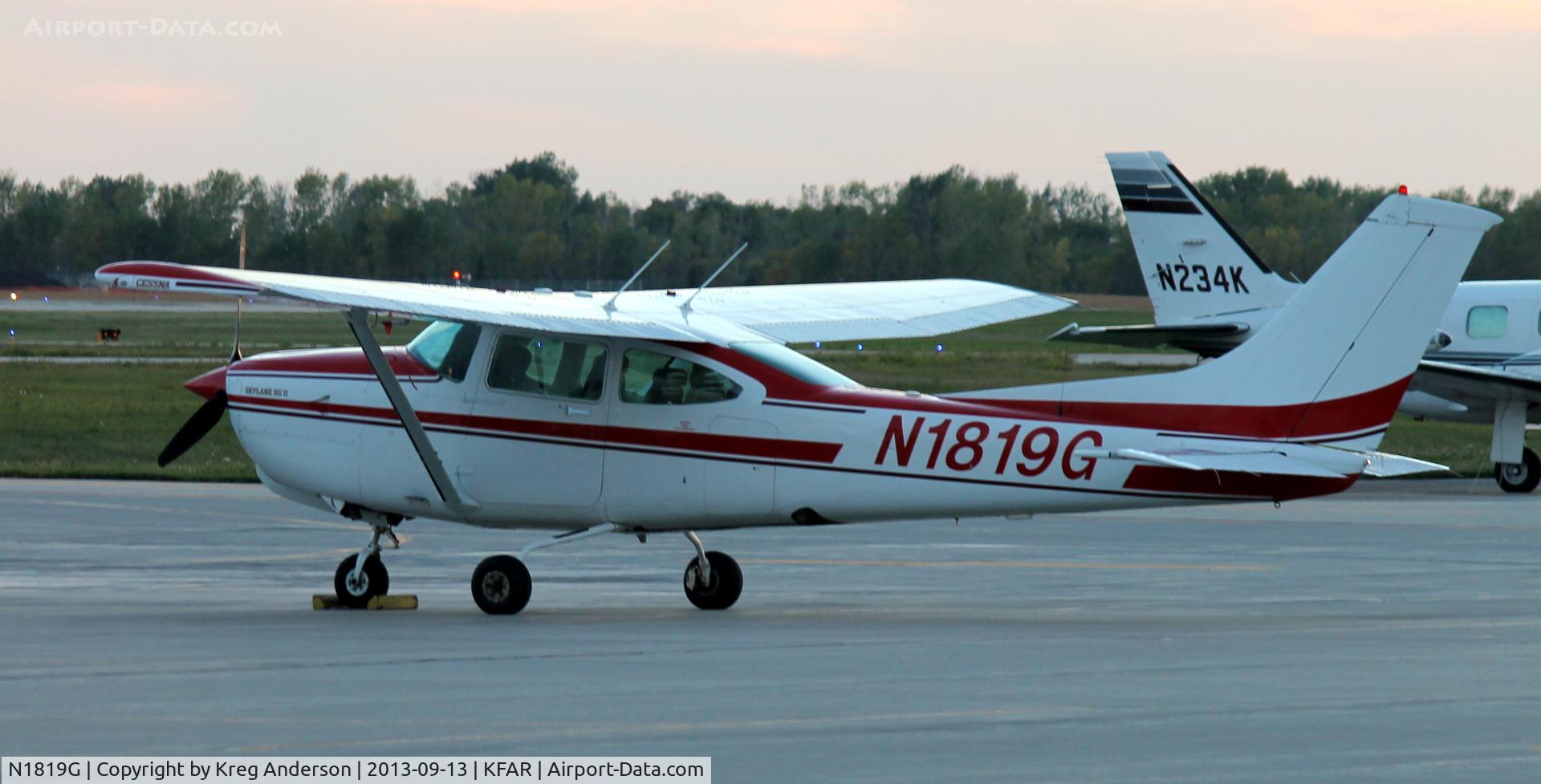 N1819G, 1983 Cessna 182RG Skylane C/N R182-01819, Cessna 182RG Skylane on the ramp at Fargo Jet Center.