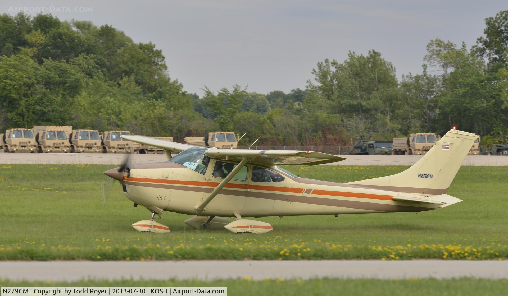 N279CM, 1969 Cessna 182M Skylane C/N 1825982, Airventure 2013