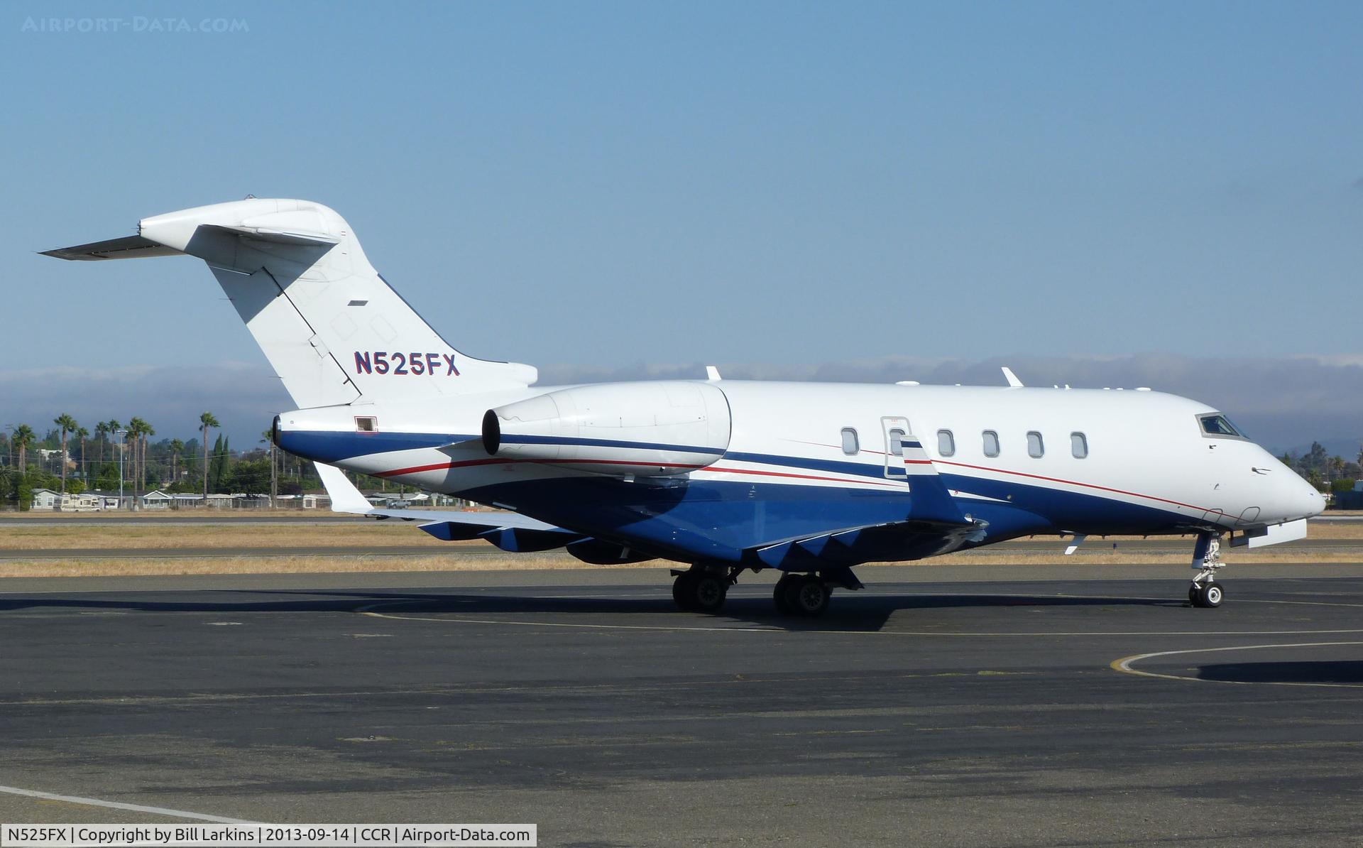 N525FX, 2006 Bombardier Challenger 300 (BD-100-1A10) C/N 20112, Visitor