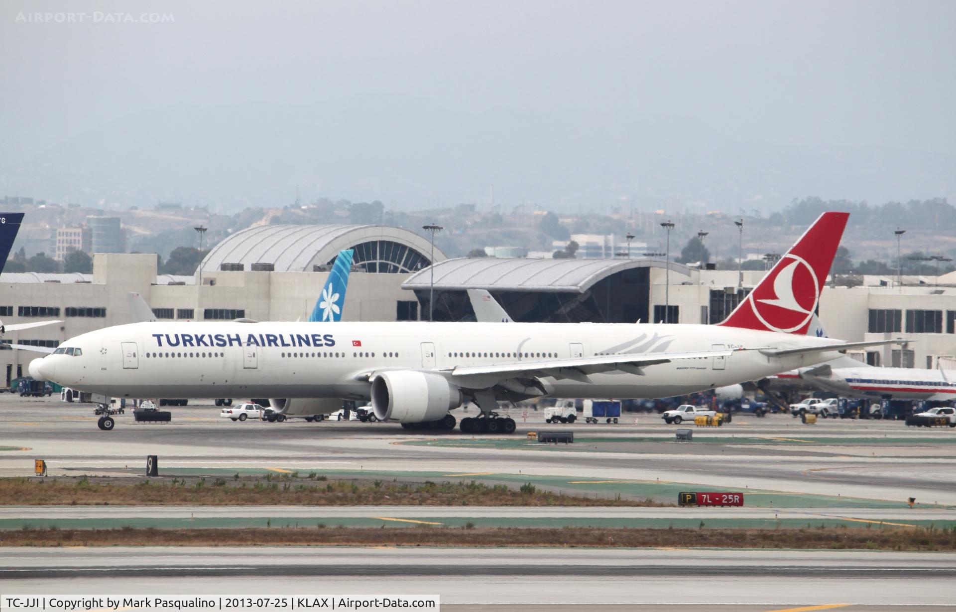 TC-JJI, 2010 Boeing 777-3F2/ER C/N 40709, Boeing 777-300ER