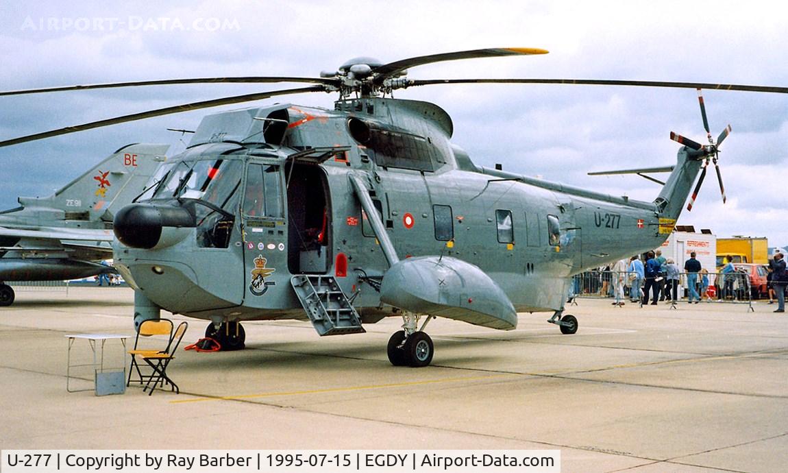 U-277, Sikorsky S-61A C/N 61277, Sikorsky S-61A-1 Sea King [61277] (Royal Danish Air Force) RNAS Yeovilton~G 15/07/1995