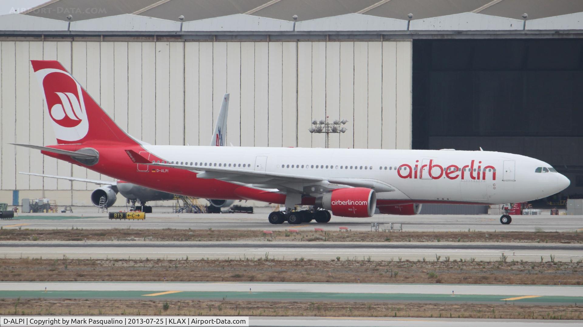 D-ALPI, 2007 Airbus A330-223 C/N 828, Airbus A330-200