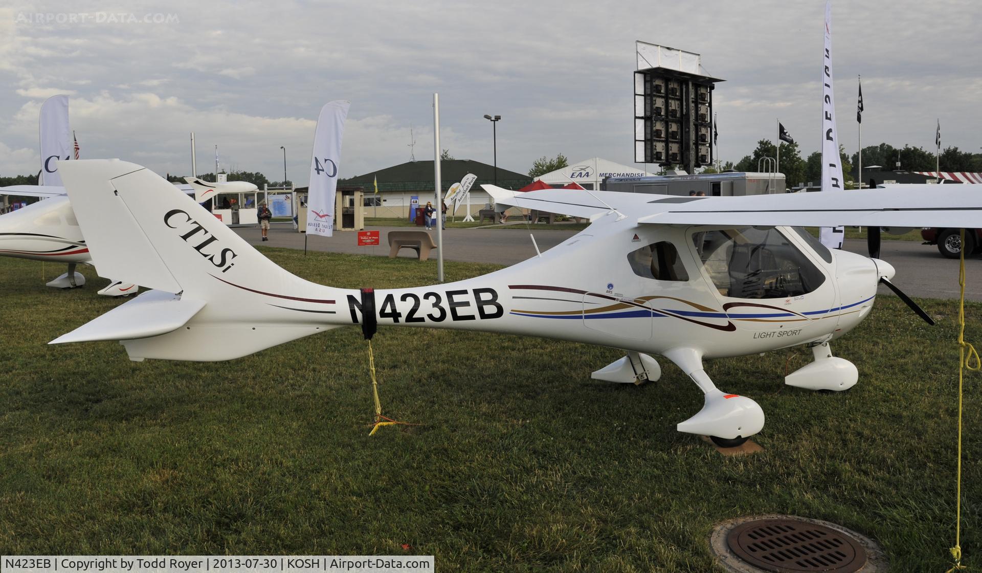 N423EB, 2013 Flight Design CTLS C/N F-12-07-05, Airventure 2013