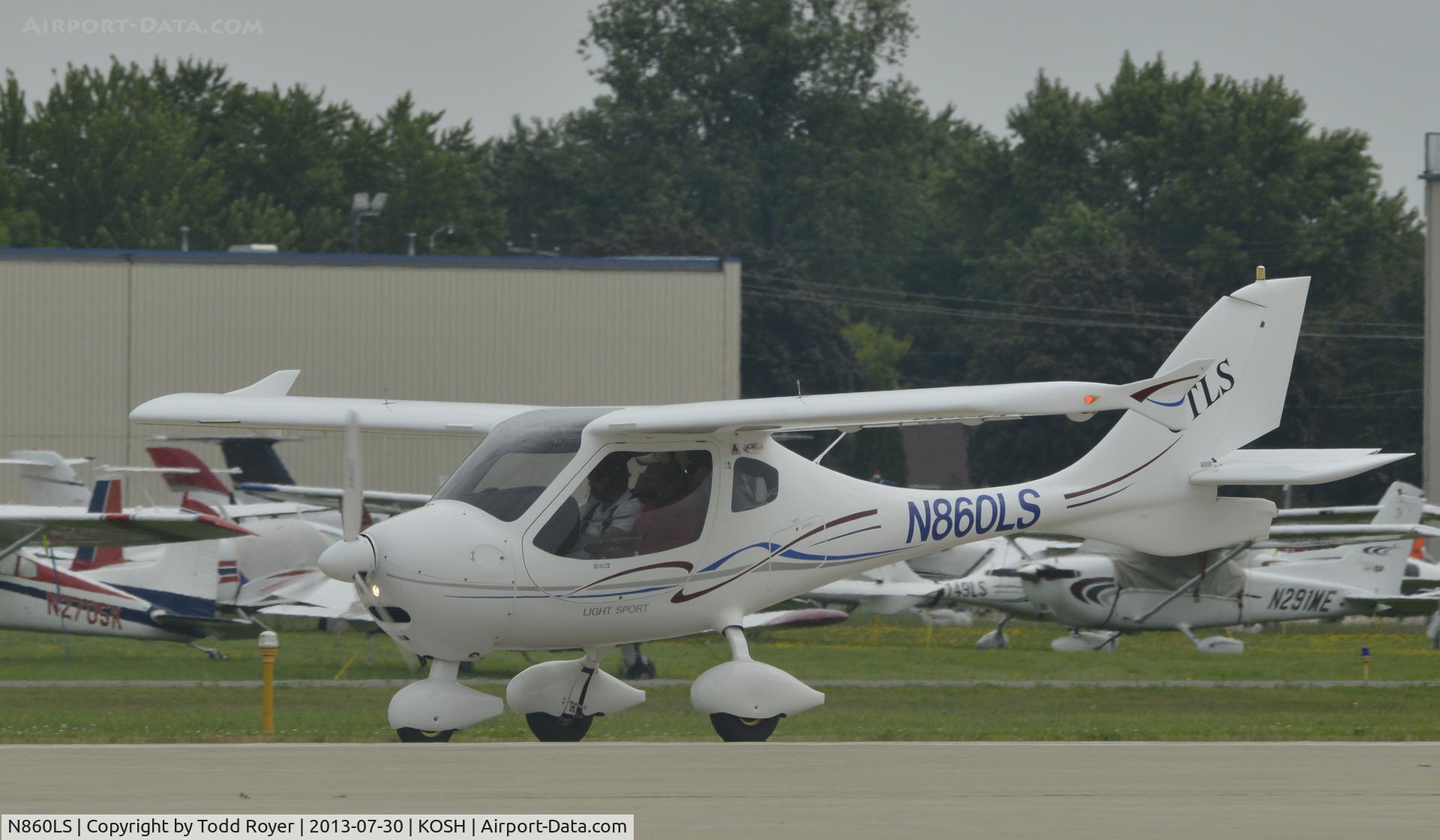 N860LS, 2007 Flight Design CTLS C/N 07-11-13, Airventure 2013