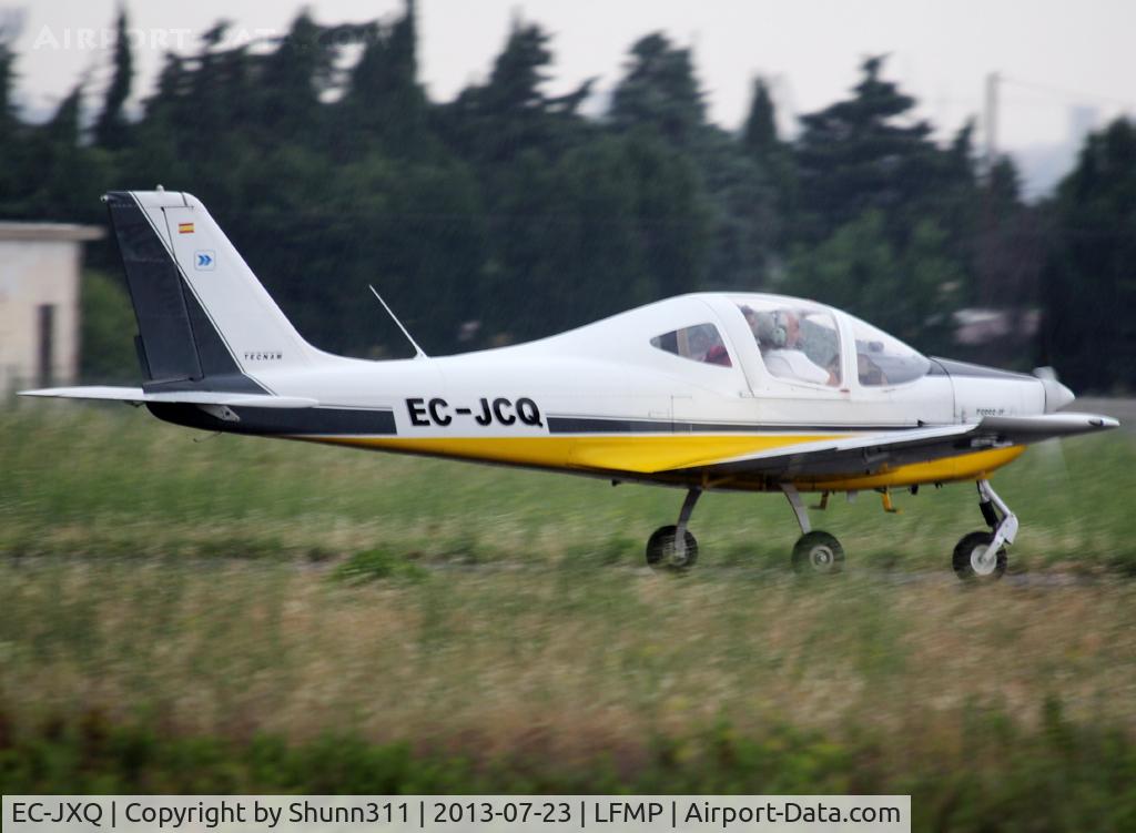 EC-JXQ, 2006 Tecnam P-2002 Sierra C/N 021, Taxiing to the Airclub...