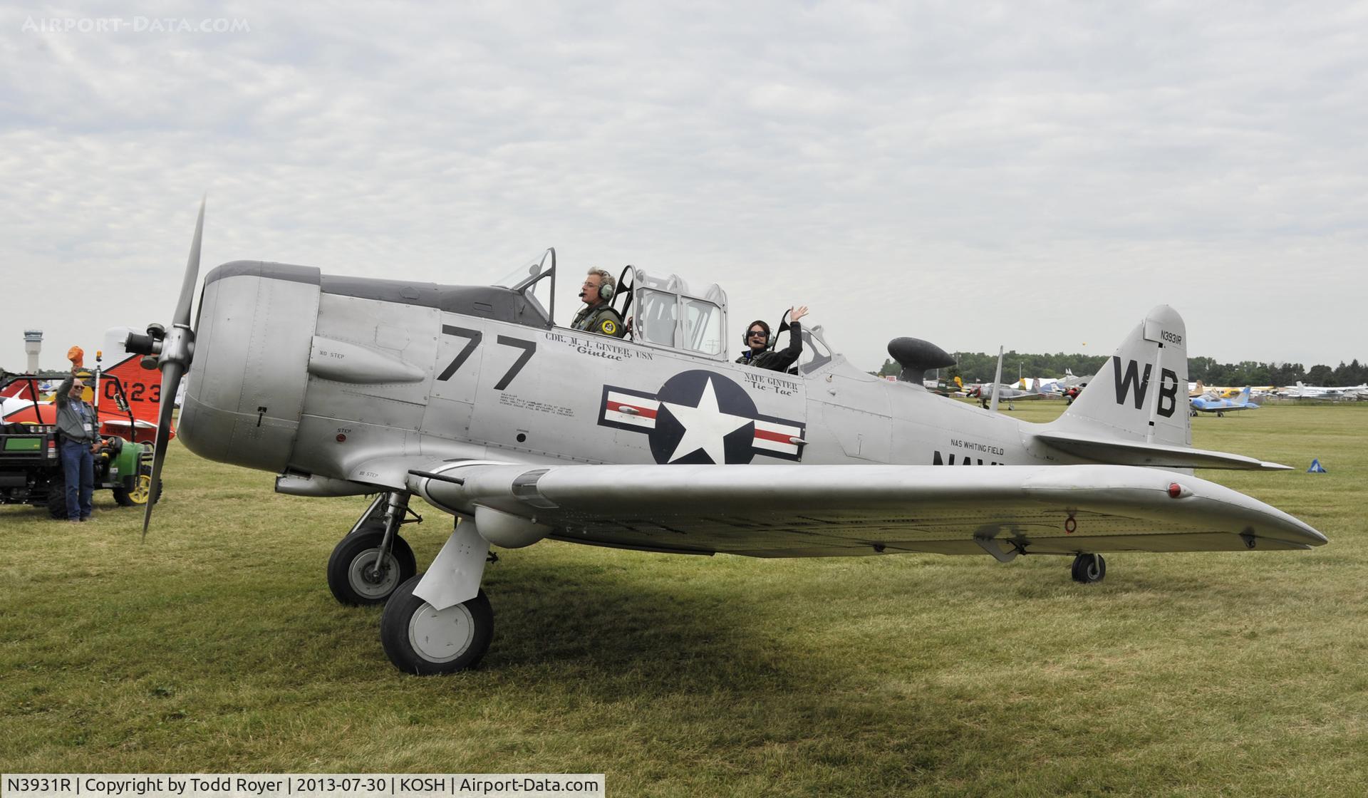 N3931R, North American AT-6B Texan C/N 84-923, Airventure 2013