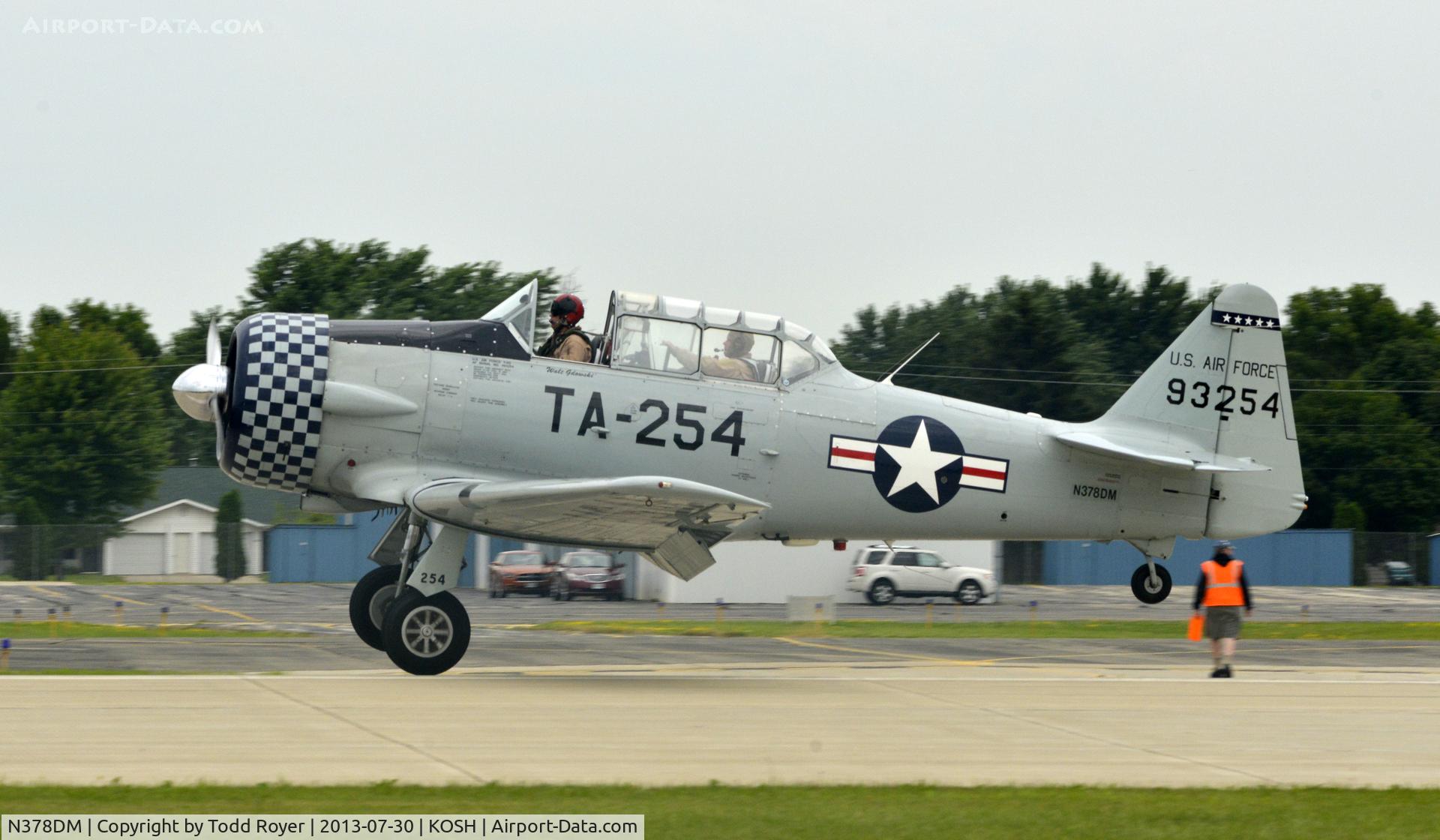 N378DM, 1949 North American T-6G Texan C/N 168-358, Airventure 2013