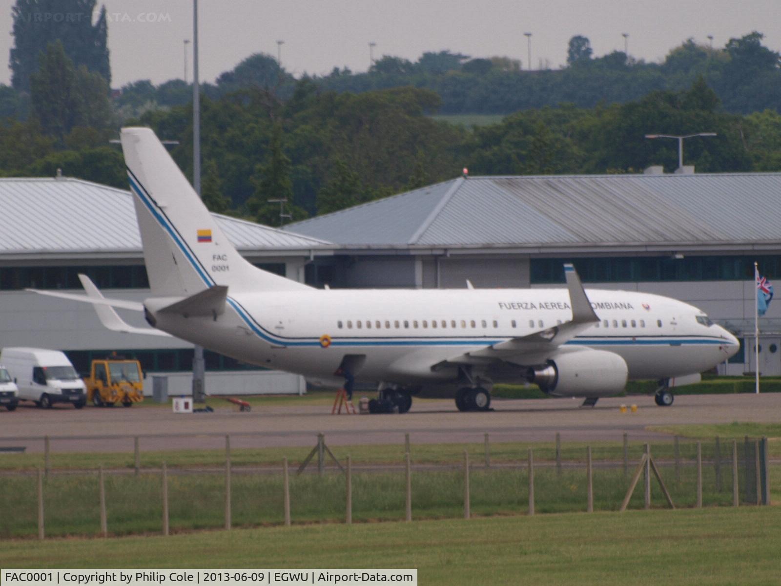 FAC0001, 1999 Boeing 737-74V C/N 29272, Escuadron Transporte Especial 821