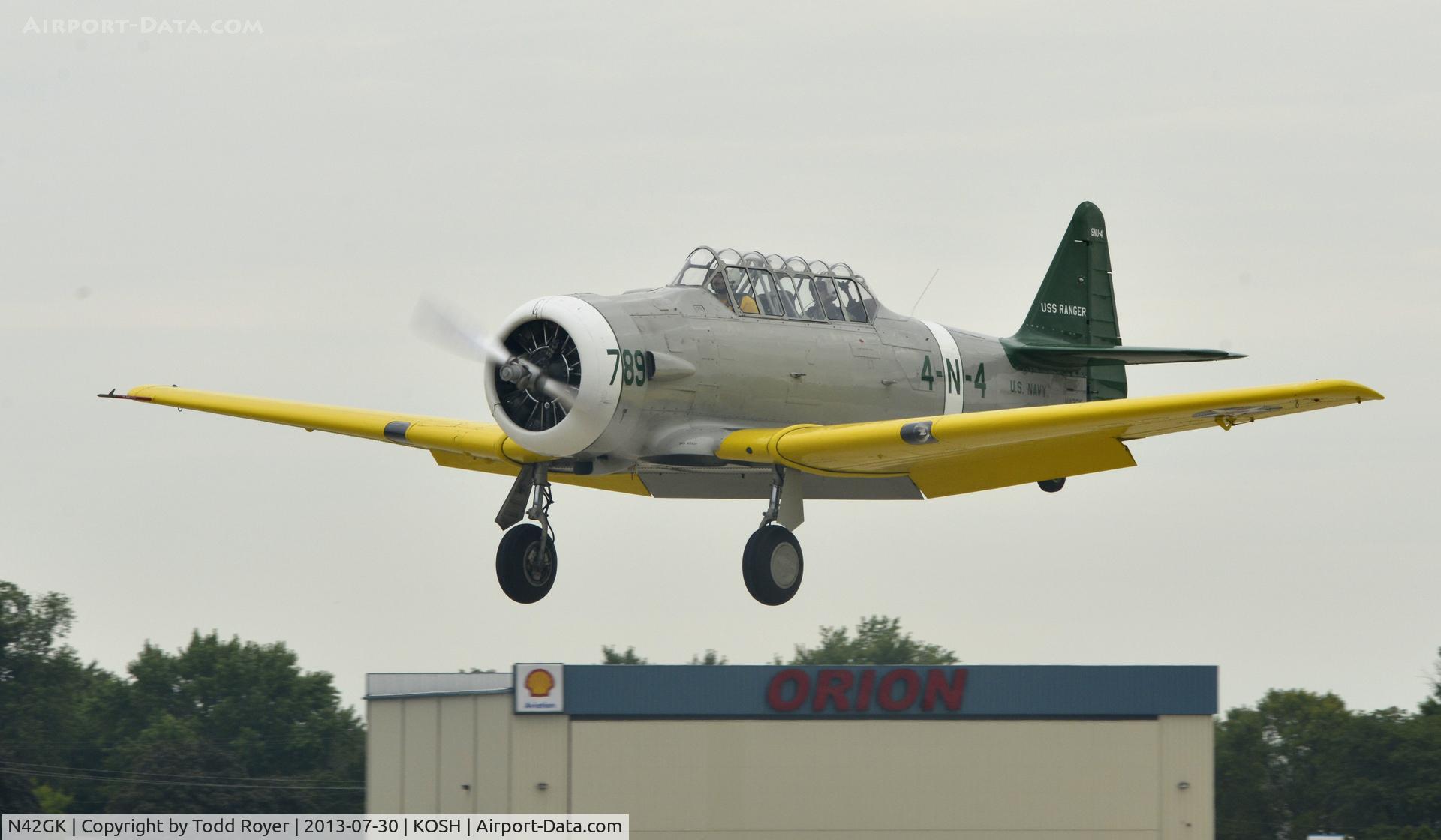 N42GK, 1942 North American AT-6D C/N 8810577, Airventure 2013