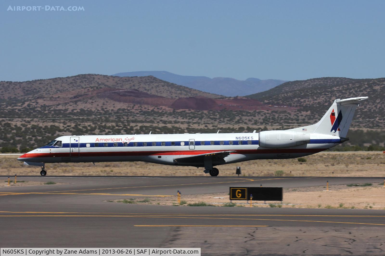 N605KS, 1998 Embraer ERJ-145LR (EMB-145LR) C/N 145059, At Santa Fe Municipal