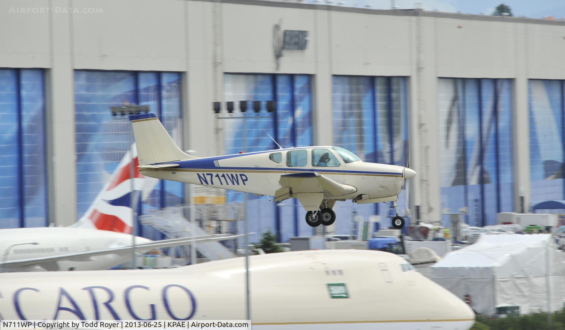 N711WP, 1962 Beech 35-B33 Debonair C/N CD-543, Landing at Paine Field