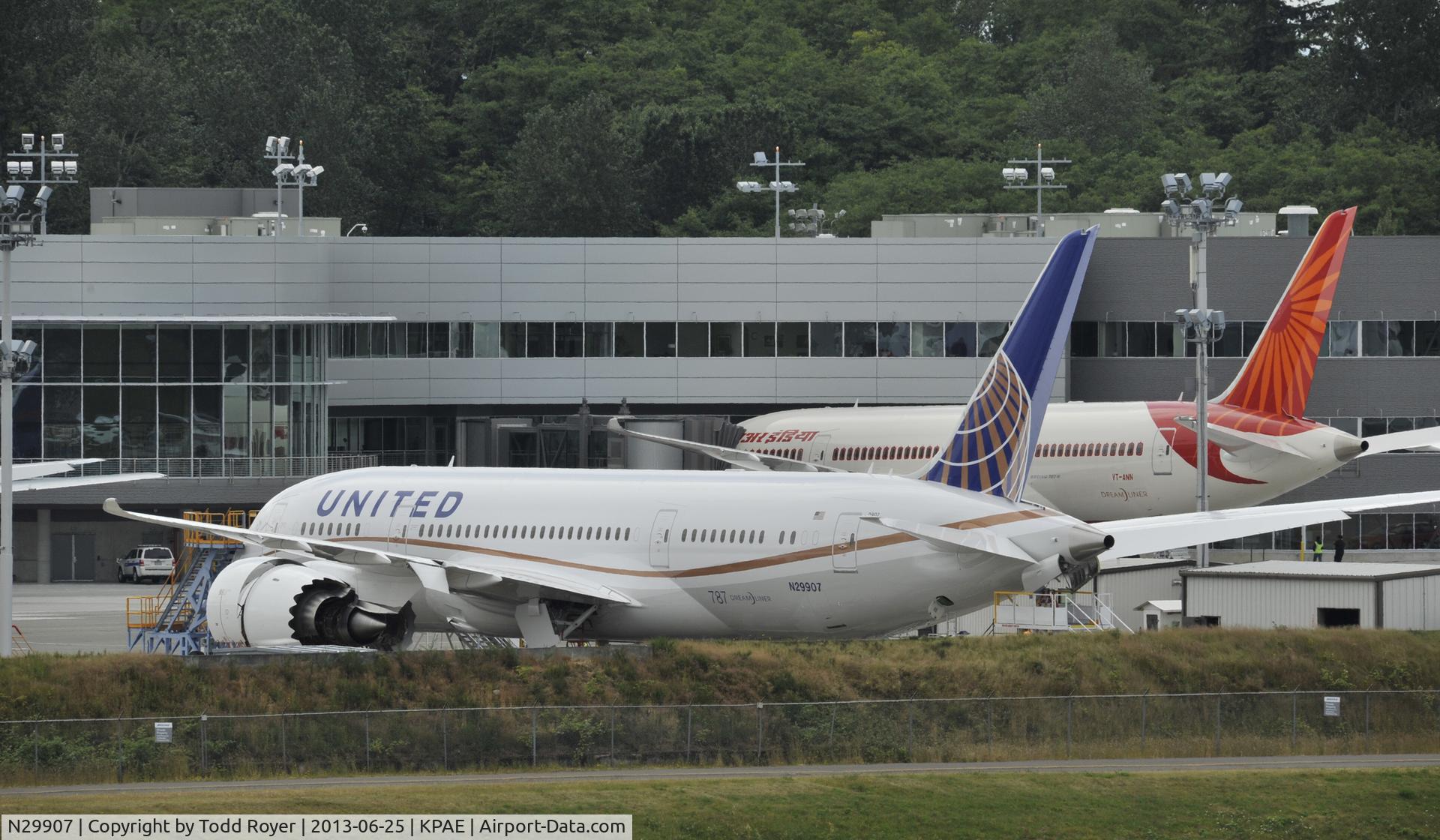 N29907, 2013 Boeing 787-8 Dreamliner C/N 34830, Performing final preparations before entry to service