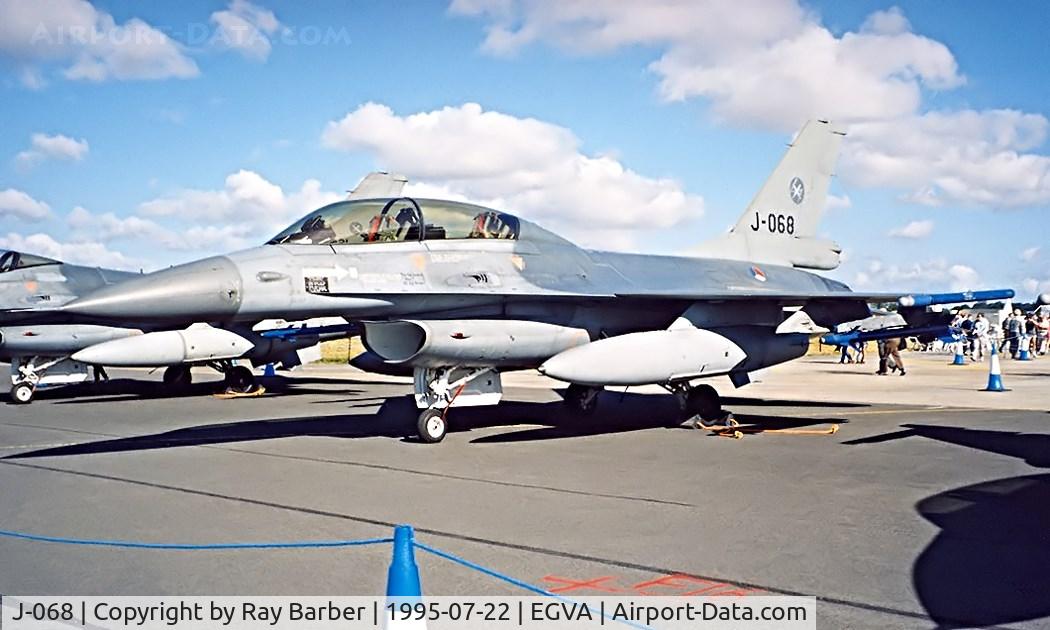 J-068, 1987 Fokker F-16B Fighting Falcon C/N 6E-37, General Dynamics F-16B Fighting Falcon [6E-37] (Royal Netherlands Air Force) RAF Fairford~G 22/07/1995