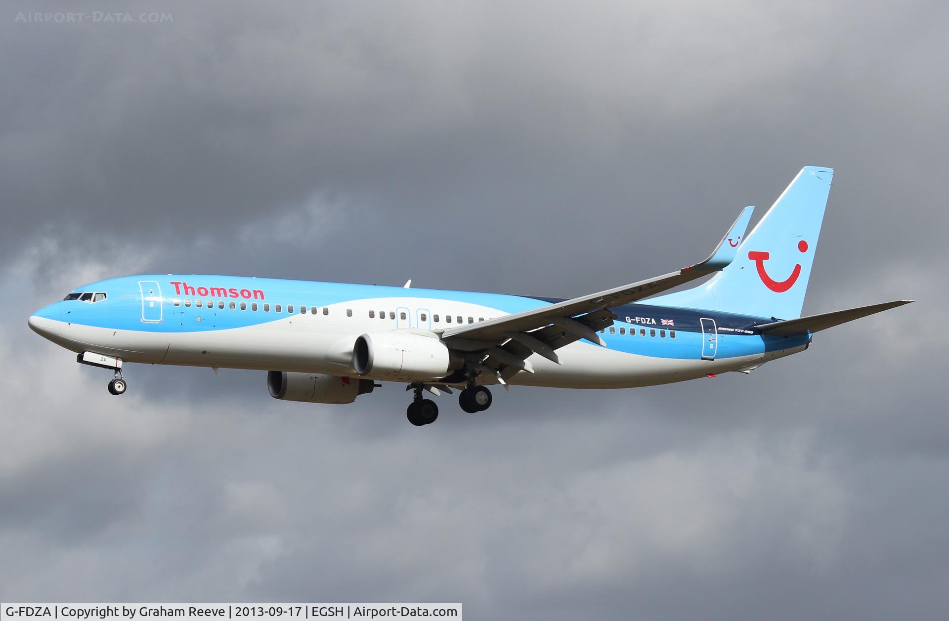 G-FDZA, 2007 Boeing 737-8K5 C/N 35134, About to land at Norwich.