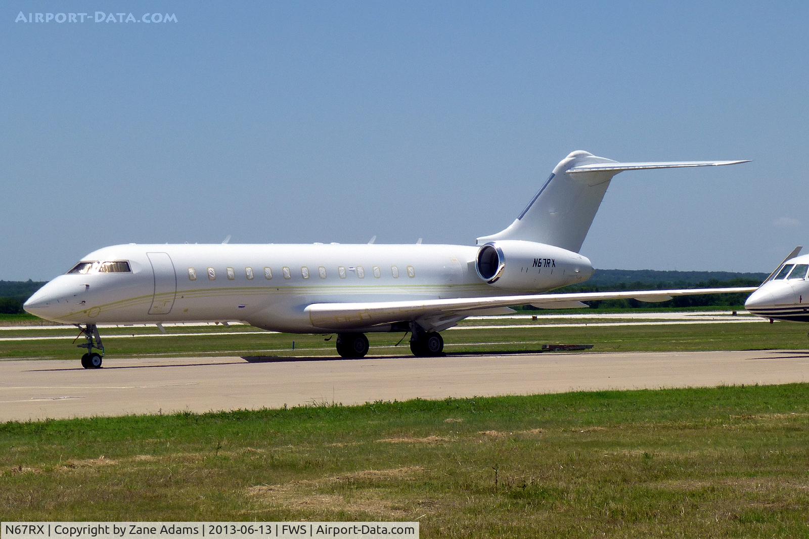 N67RX, 2000 Bombardier Global Express (BD-700-1A10) C/N 9067, At Fort Worth Spinks Airport