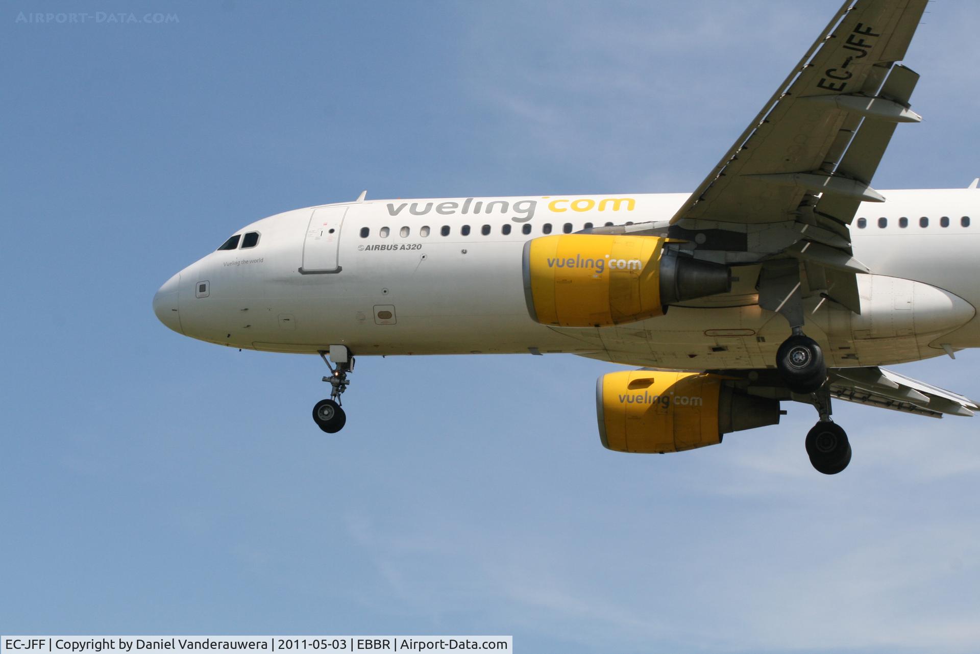 EC-JFF, 2005 Airbus A320-214 C/N 2388, Arrival of flight VY8920 to RWY 02