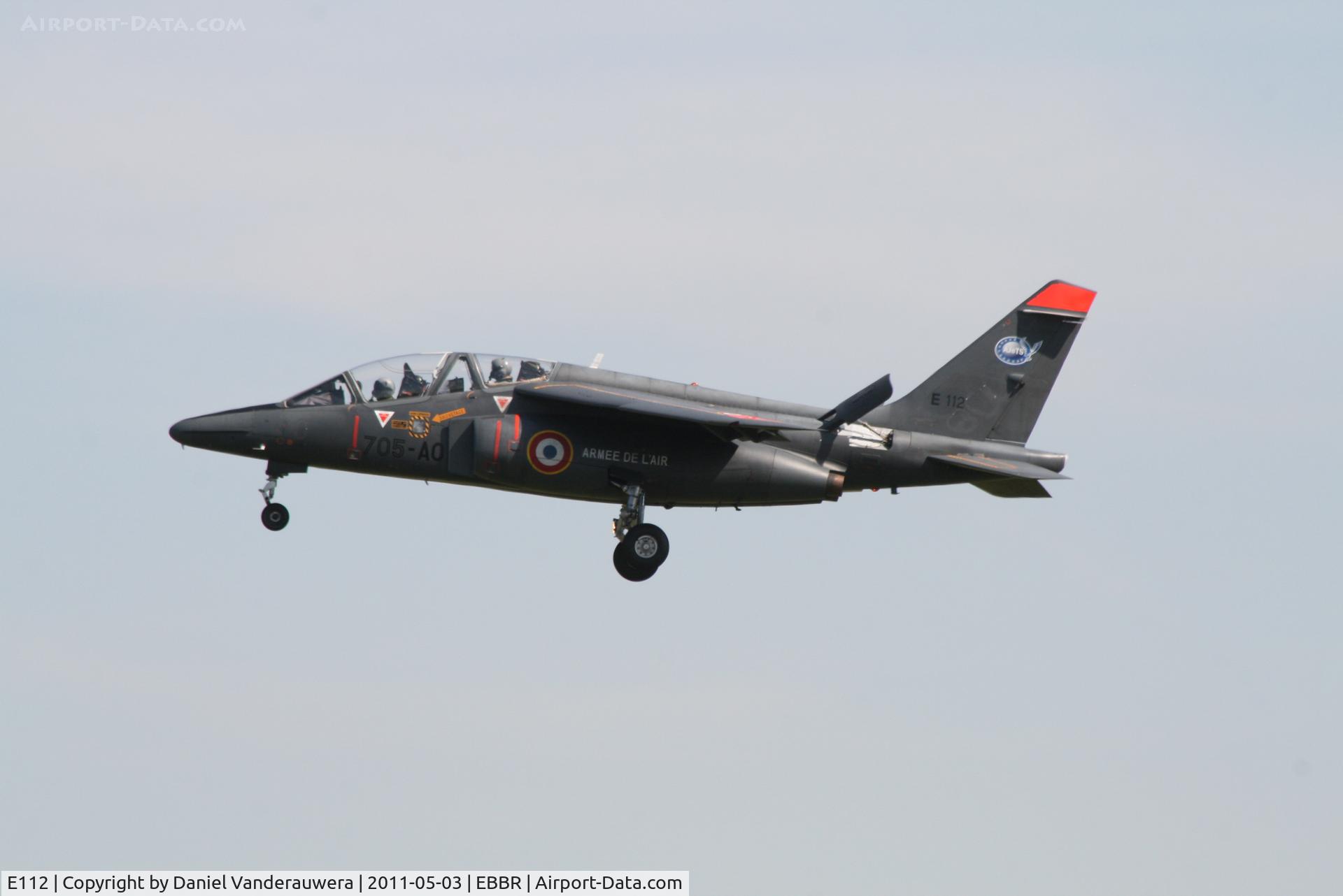 E112, Dassault-Dornier Alpha Jet E C/N E112, Descending to RWY 02