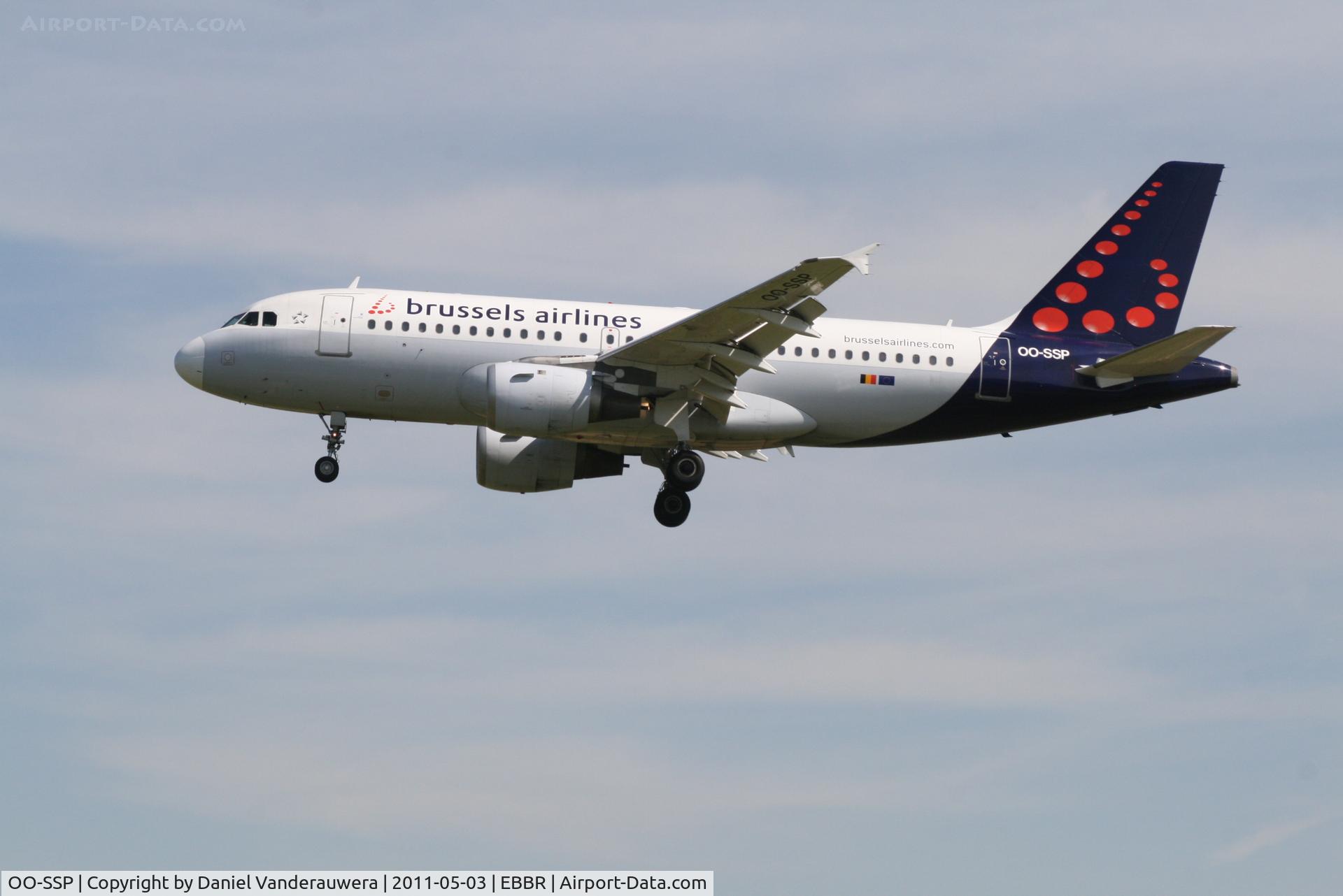 OO-SSP, 1996 Airbus A319-113 C/N 644, Flight SN3620 is descending to RWY 02