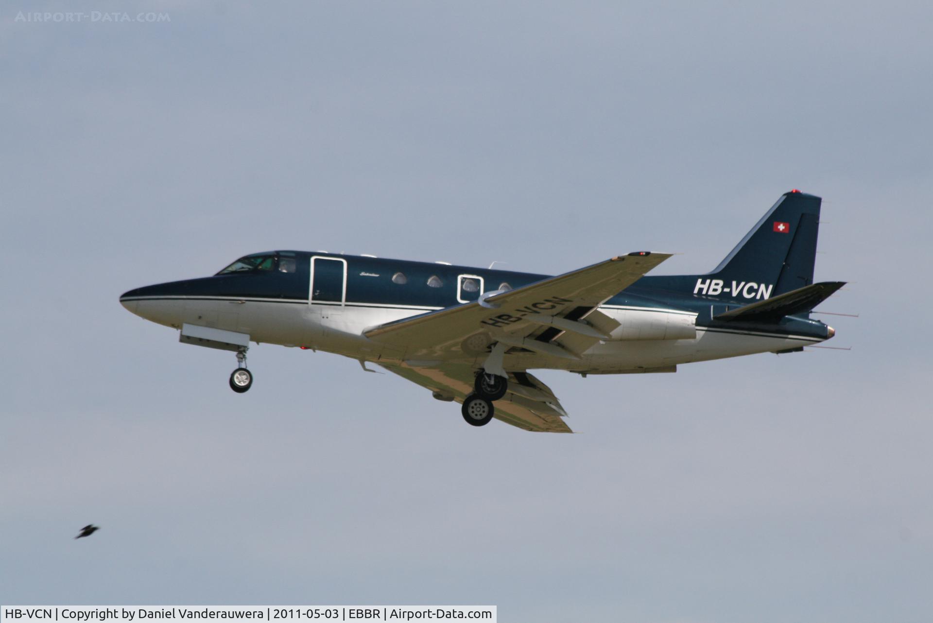 HB-VCN, 1980 Rockwell International NA-265-65 Sabreliner 65 C/N 465-32, Descending to RWY 02