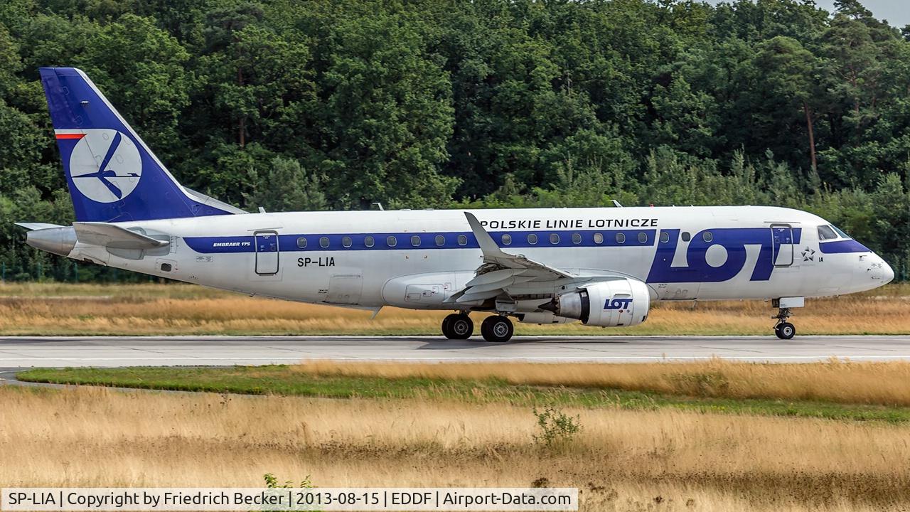 SP-LIA, 2006 Embraer 175STD (ERJ-170-200STD) C/N 17000125, departure via RW18W