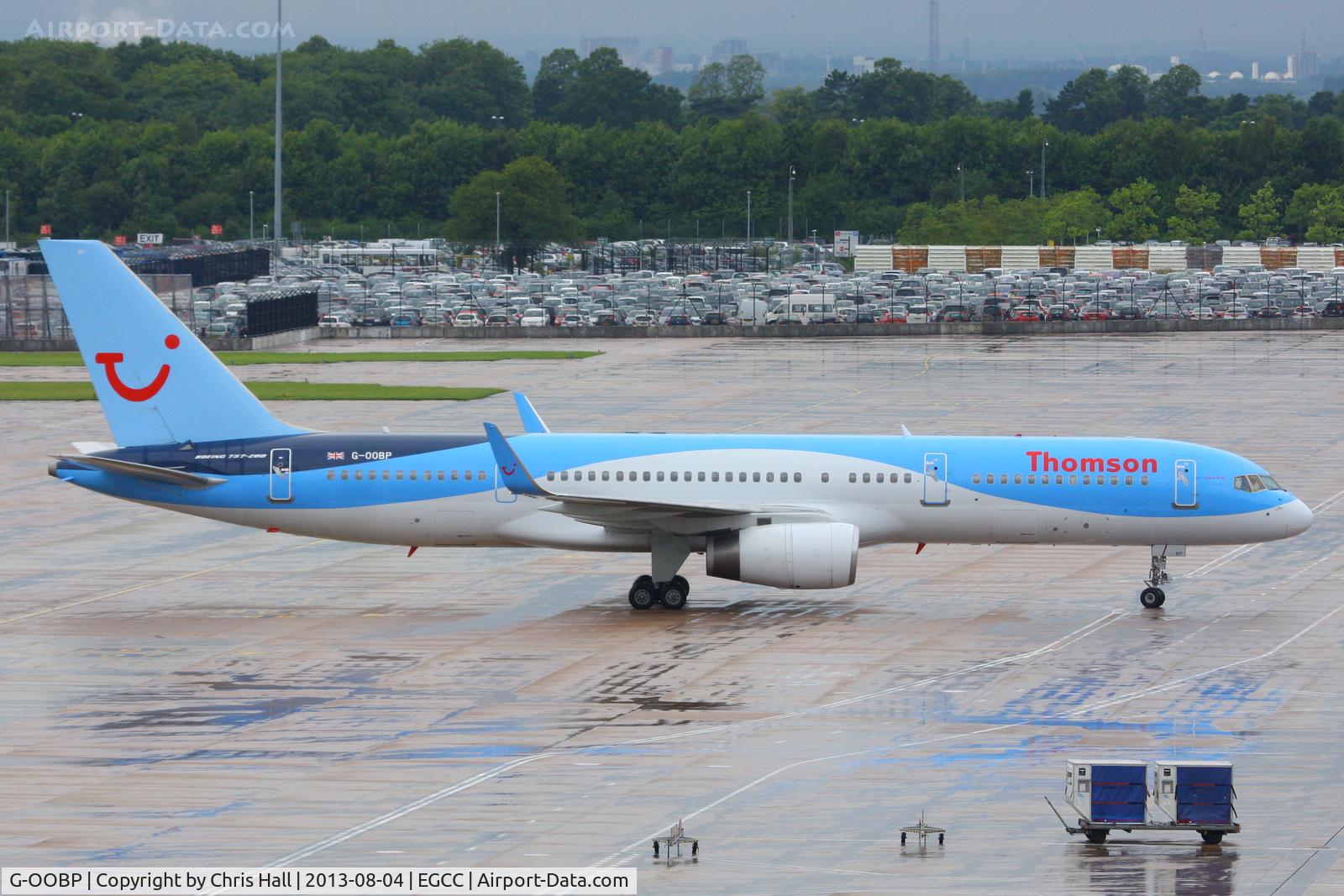G-OOBP, 2000 Boeing 757-2G5 C/N 30394, Thomson