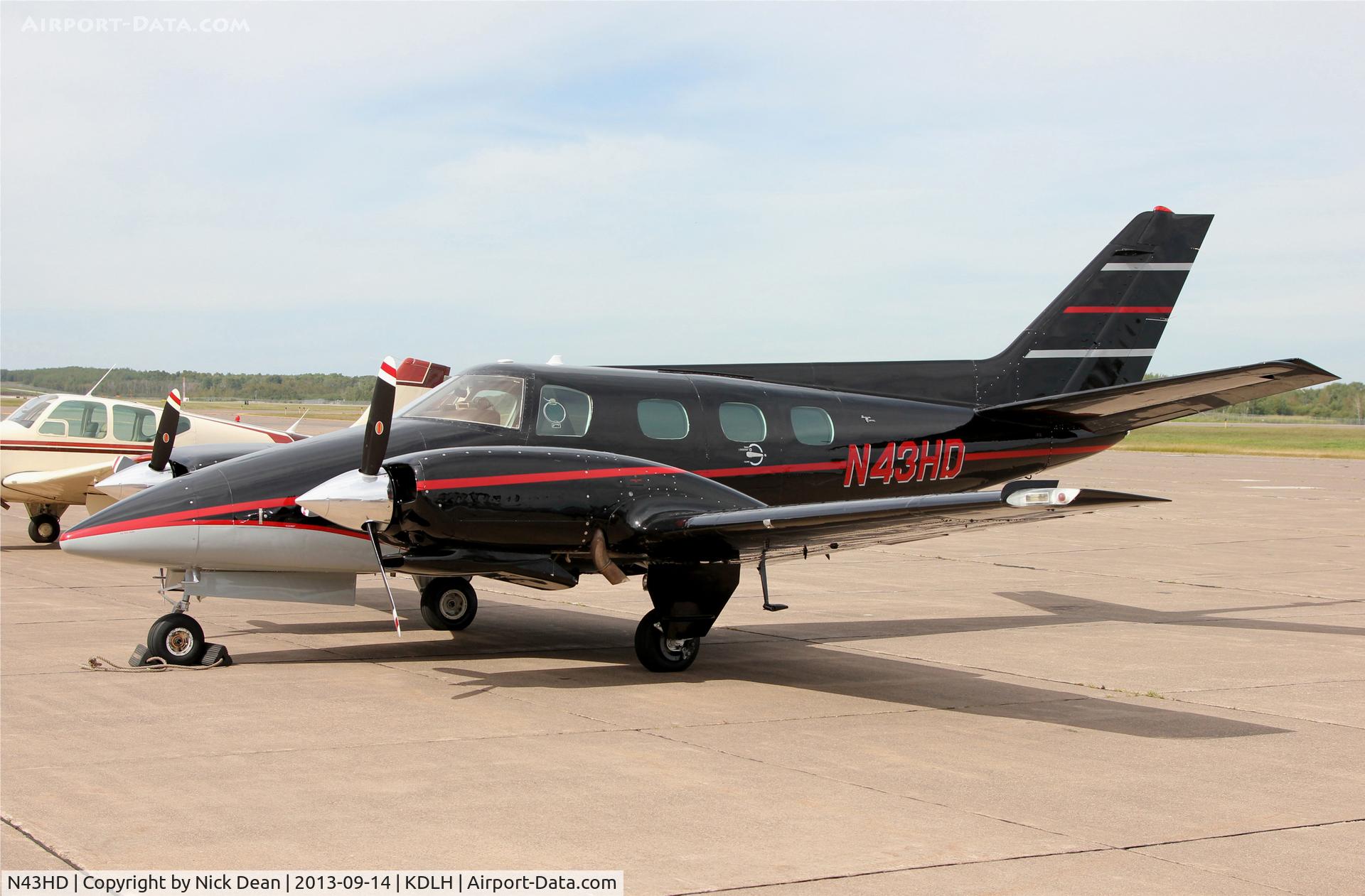 N43HD, 1970 Beech A60 C/N P-149, KDLH/DLH 2013 Duke owners fly in