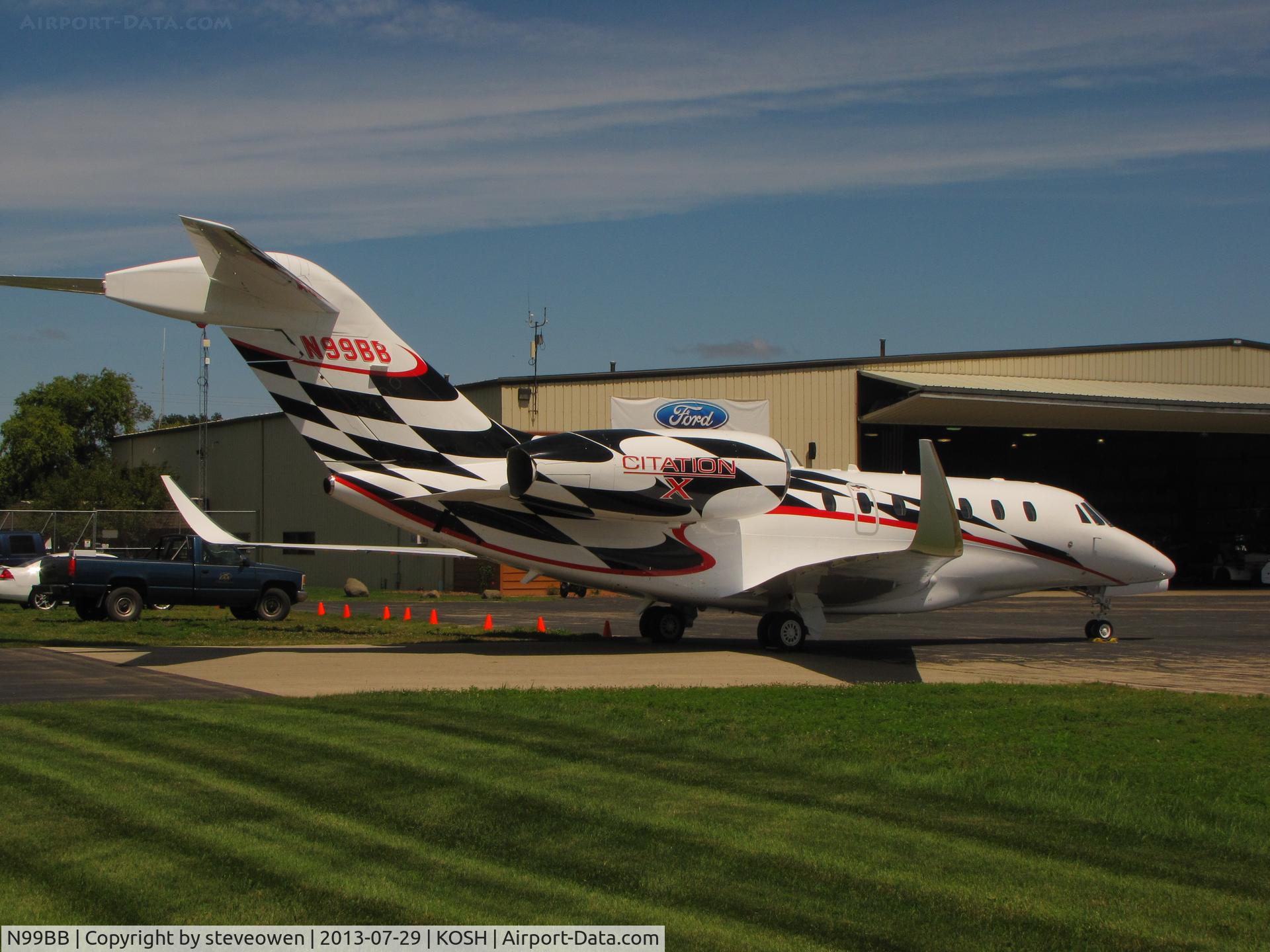 N99BB, 1996 Cessna 750 Citation X Citation X C/N 750-0005, Weeks hangar