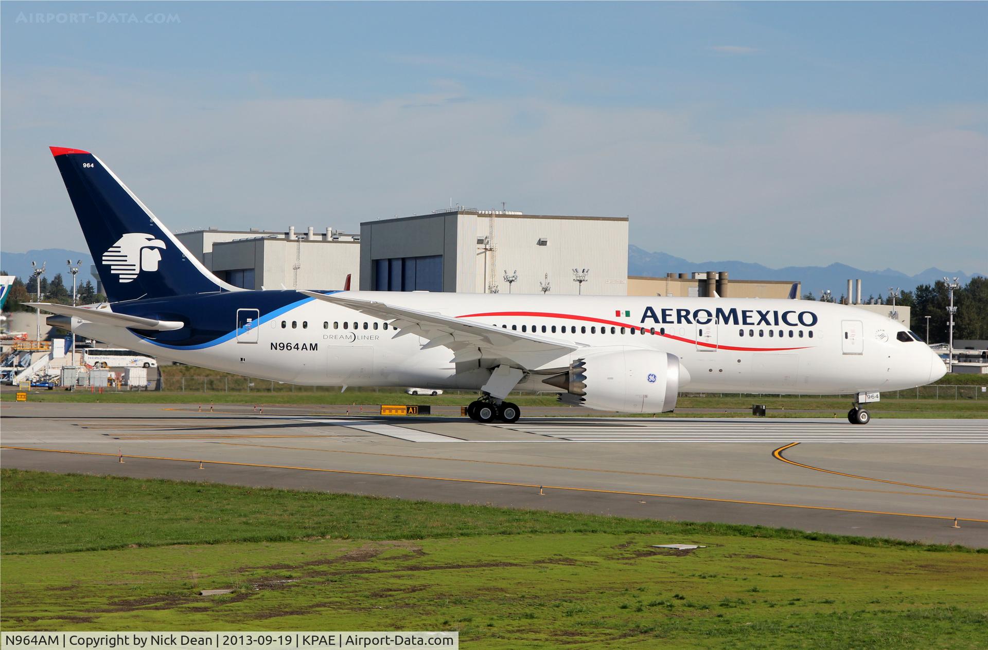 N964AM, 2013 Boeing 787-8 Dreamliner C/N 35307, KPAE/PAE