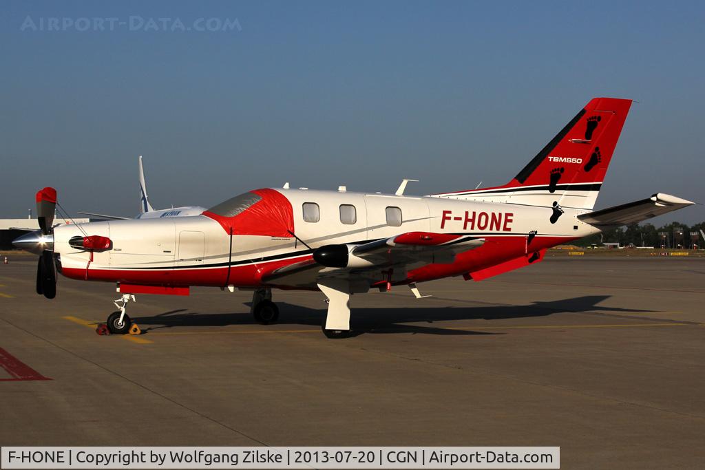 F-HONE, Socata TBM-850 C/N 649, visitor
