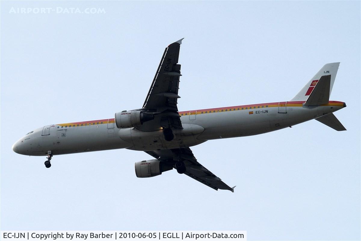 EC-IJN, 2002 Airbus A321-211 C/N 1836, Airbus A321-211 [1836] (Iberia) Home~G 05/06/2010 Seen on approach 27R.