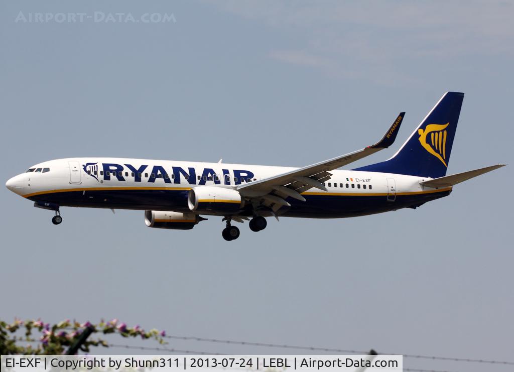 EI-EXF, 2012 Boeing 737-8AS C/N 40322, Landing rwy 25R