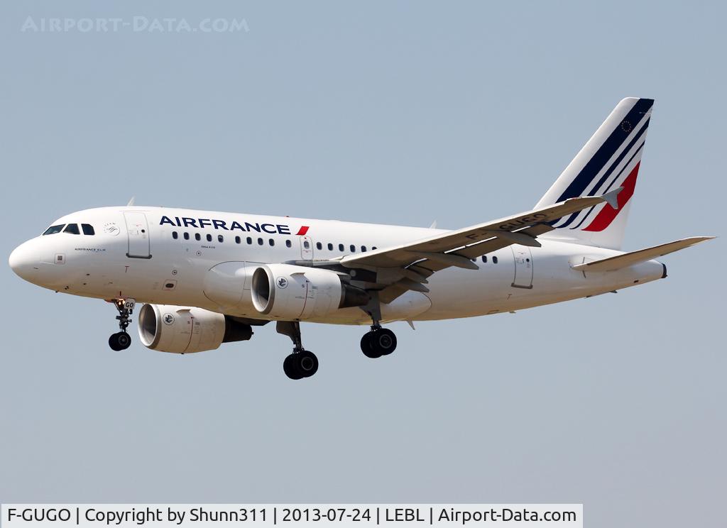 F-GUGO, 2006 Airbus A318-111 C/N 2951, Landing rwy 25R in modified new livery