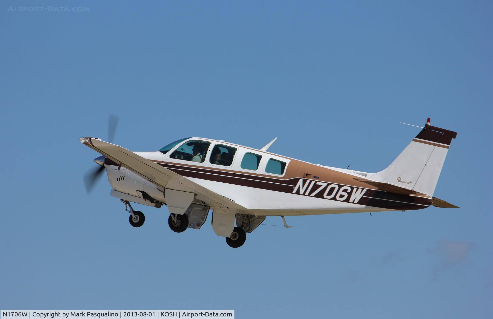 N1706W, 1972 Beech A36 Bonanza 36 C/N E-366, Beech A36