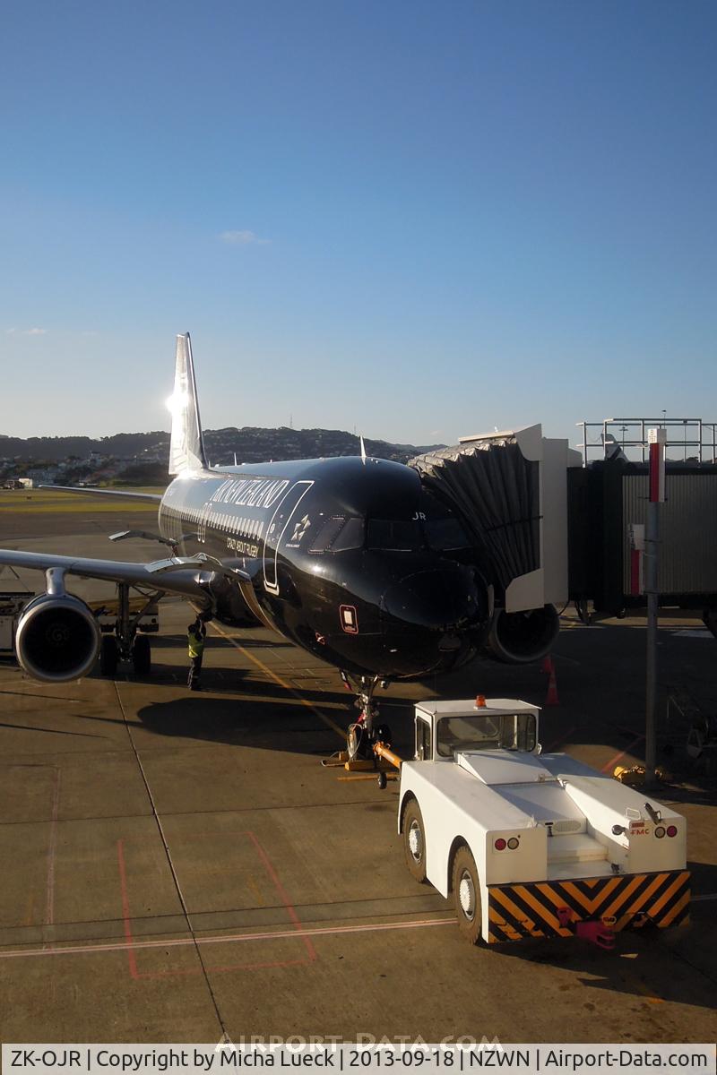 ZK-OJR, 2011 Airbus A320-232 C/N 4884, Crazy About Rugby