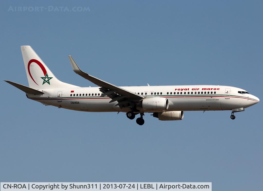 CN-ROA, 2004 Boeing 737-8B6 C/N 33059, Landing rwy 25R