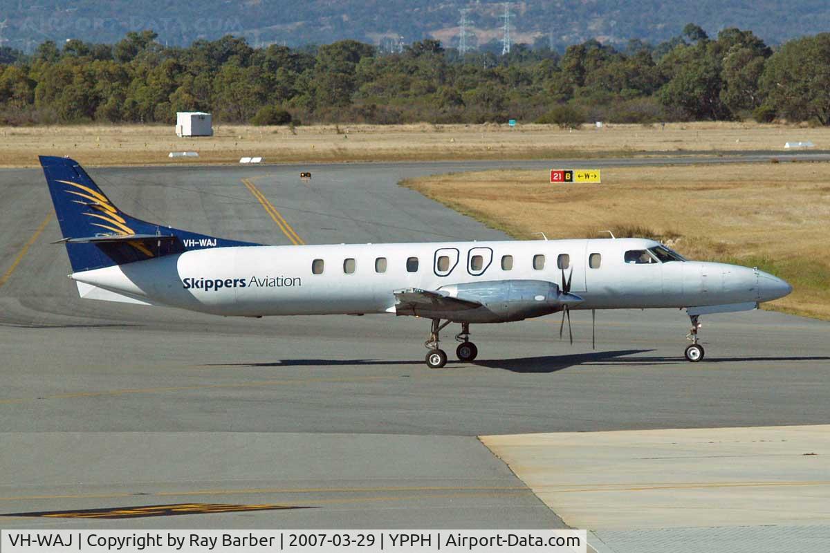 VH-WAJ, 1995 Fairchild SA-227DC Metro 23 C/N DC-876B, Swearingen SA.227DC Metro 23 [DC-876B] (Skipper Aviation) Perth Int'l~VH 29/03/2007