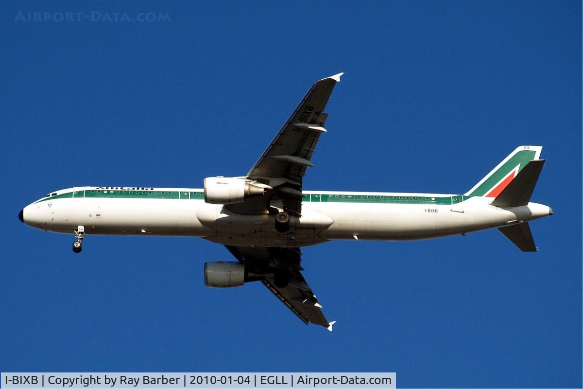 I-BIXB, 1995 Airbus A321-112 C/N 524, Airbus A321-112 [0524] (Alitalia) Home~G 04/01/2010. On approach 27R.
