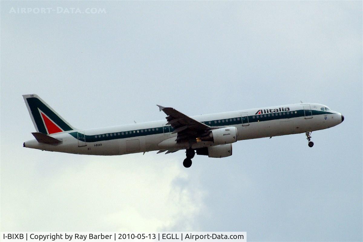 I-BIXB, 1995 Airbus A321-112 C/N 524, Airbus A321-112 [0524] (Alitalia) Home~G 13/05/2010. On approach 27L.