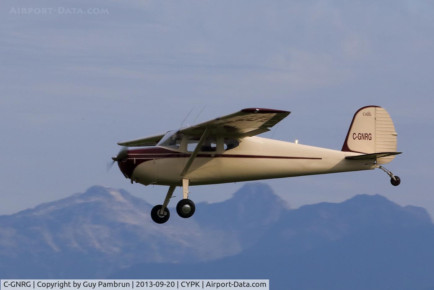 C-GNRG, 1949 Cessna 140A C/N 15357, Landing