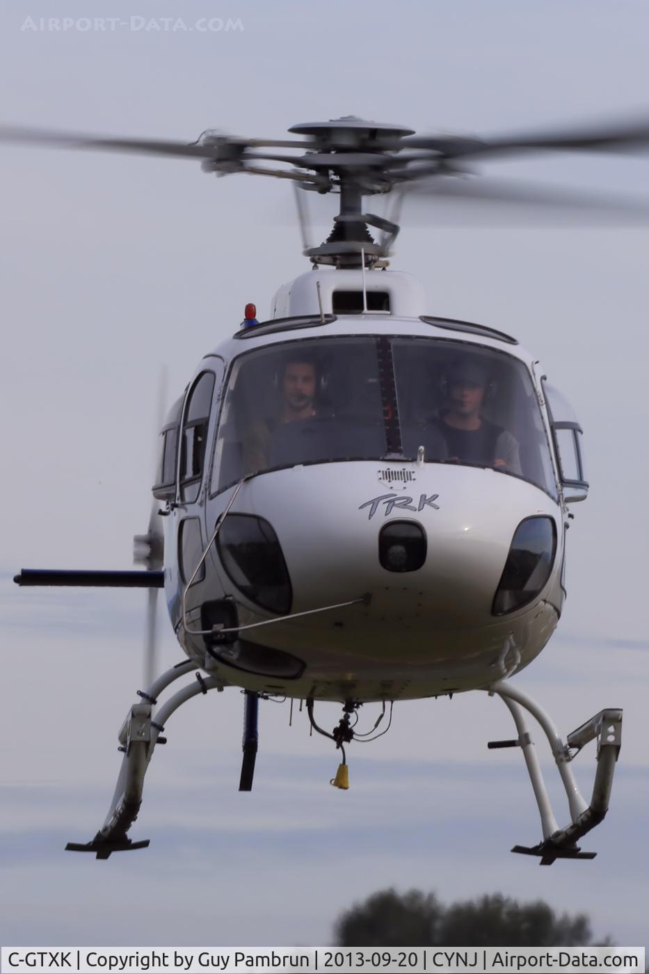 C-GTXK, 1988 Eurocopter AS-350BA Ecureuil C/N 2065, Landing