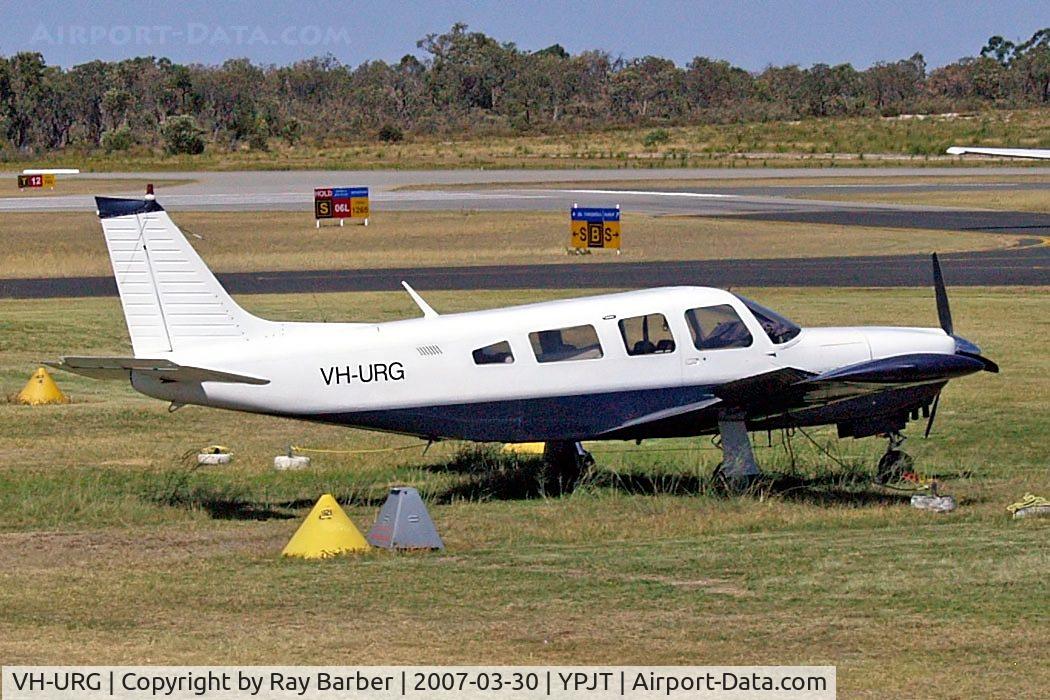 VH-URG, 1976 Piper PA-32R-300 Cherokee Lance C/N 32R-7680223, Piper PA-32R-300 Cherokee Lance [32R-7680223] Perth-Jandakot~VH 30/03/2007