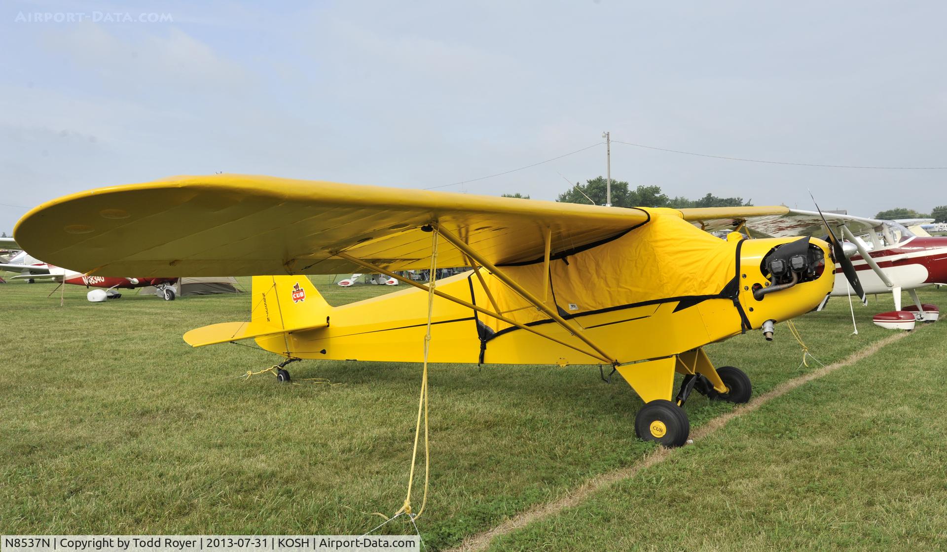 N8537N, Piper J3C-65 Cub C/N 19117, Airventure 2103