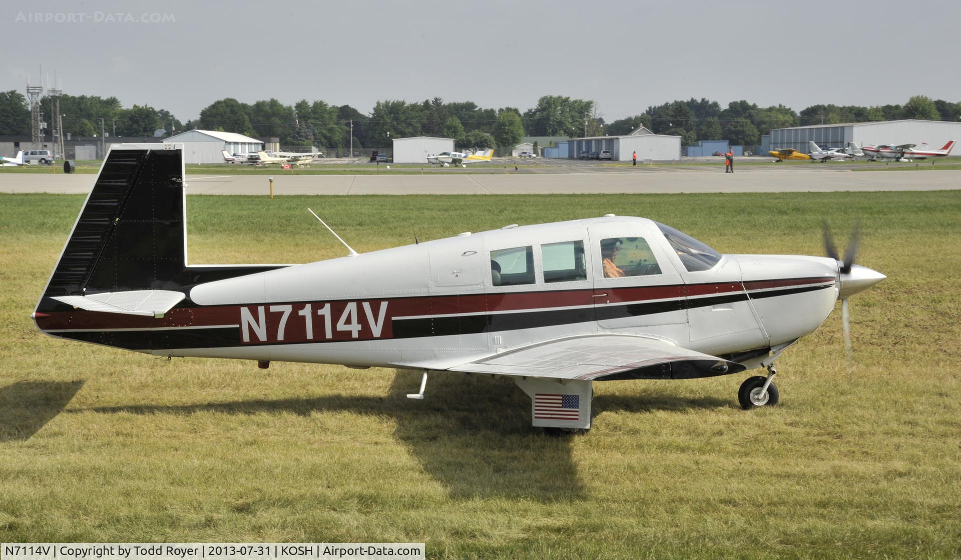 N7114V, 1974 Mooney M20F Executive C/N 22-0049, Airventure 2013