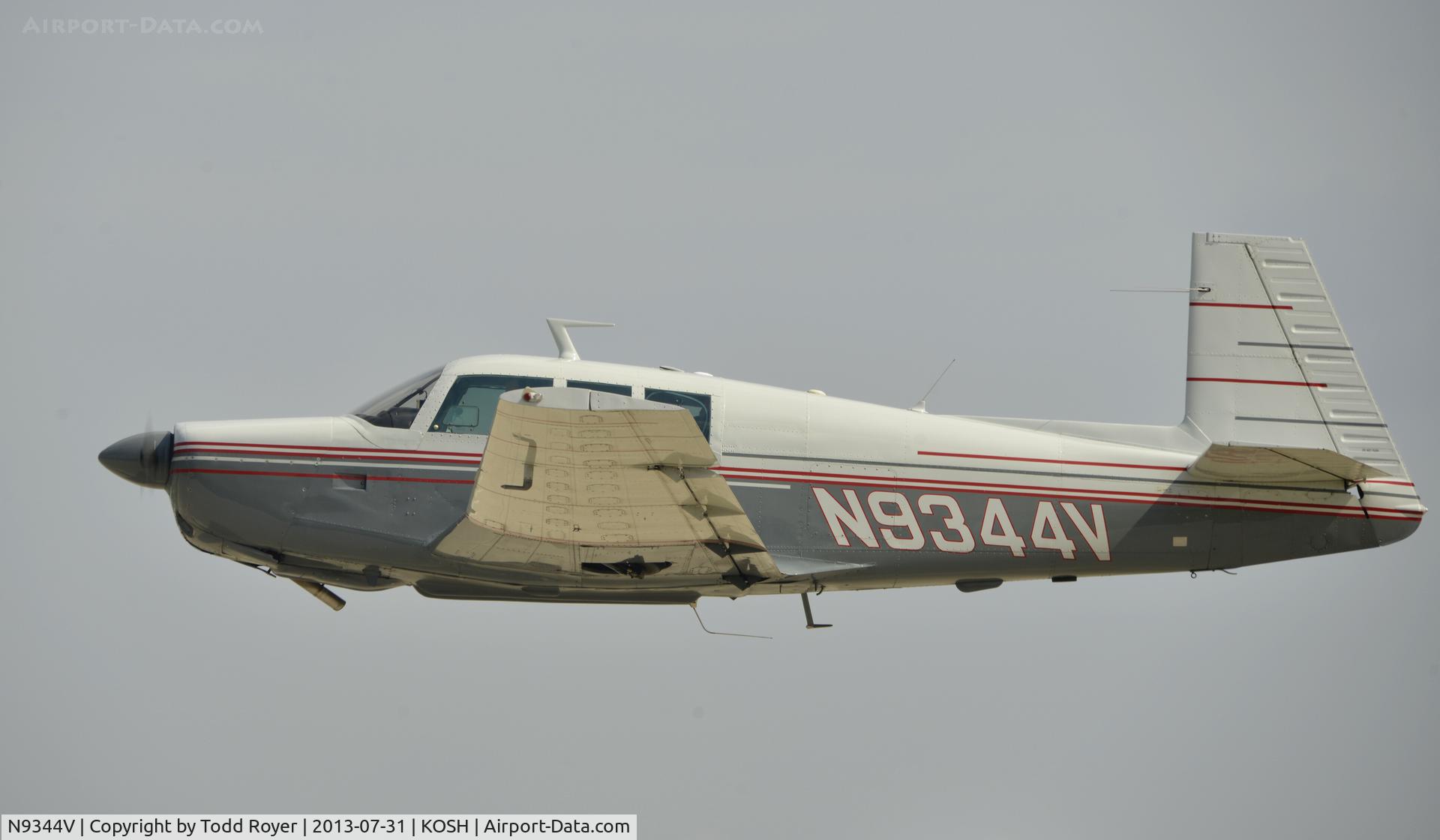 N9344V, 1970 Mooney M20F Executive C/N 700052, Airventure 2013