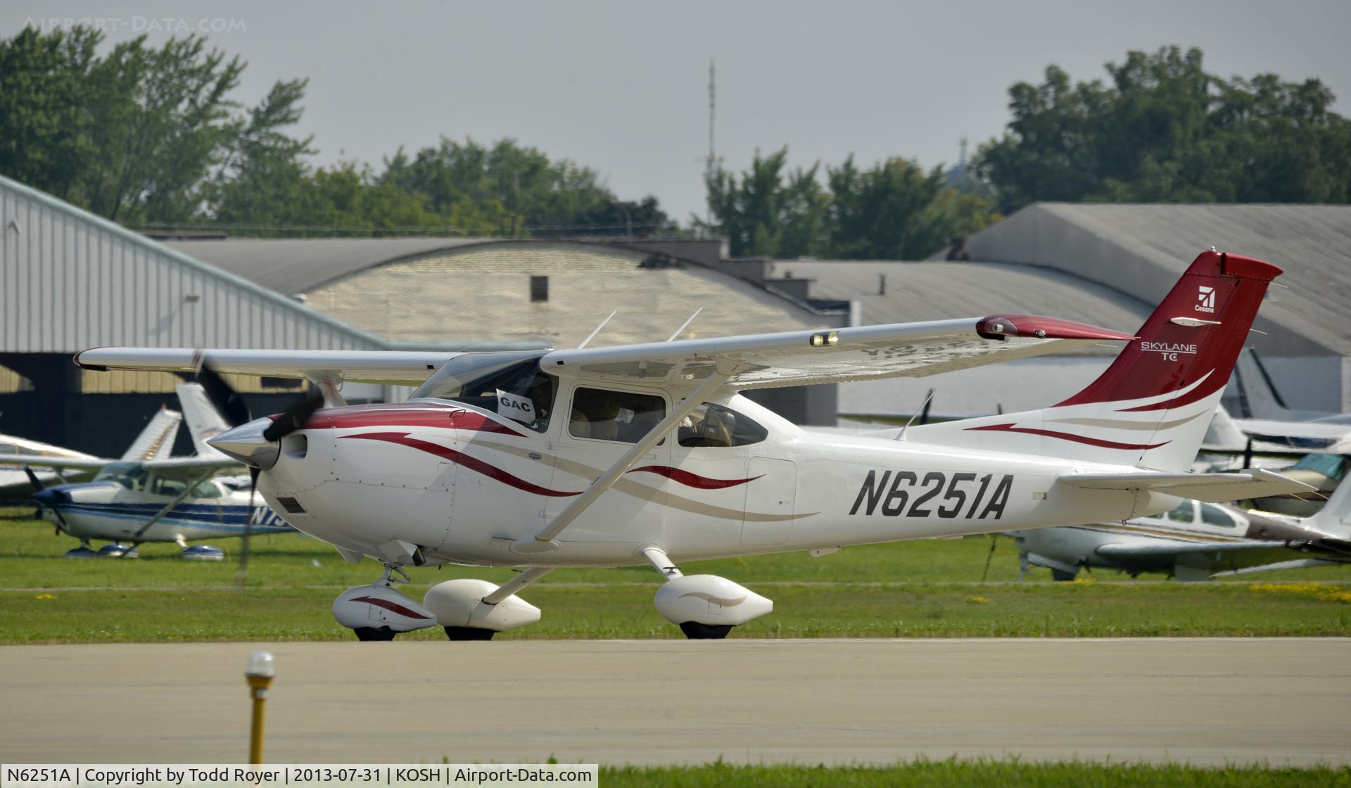 N6251A, 2008 Cessna T182T Turbo Skylane C/N T18208852, Airventure 2013
